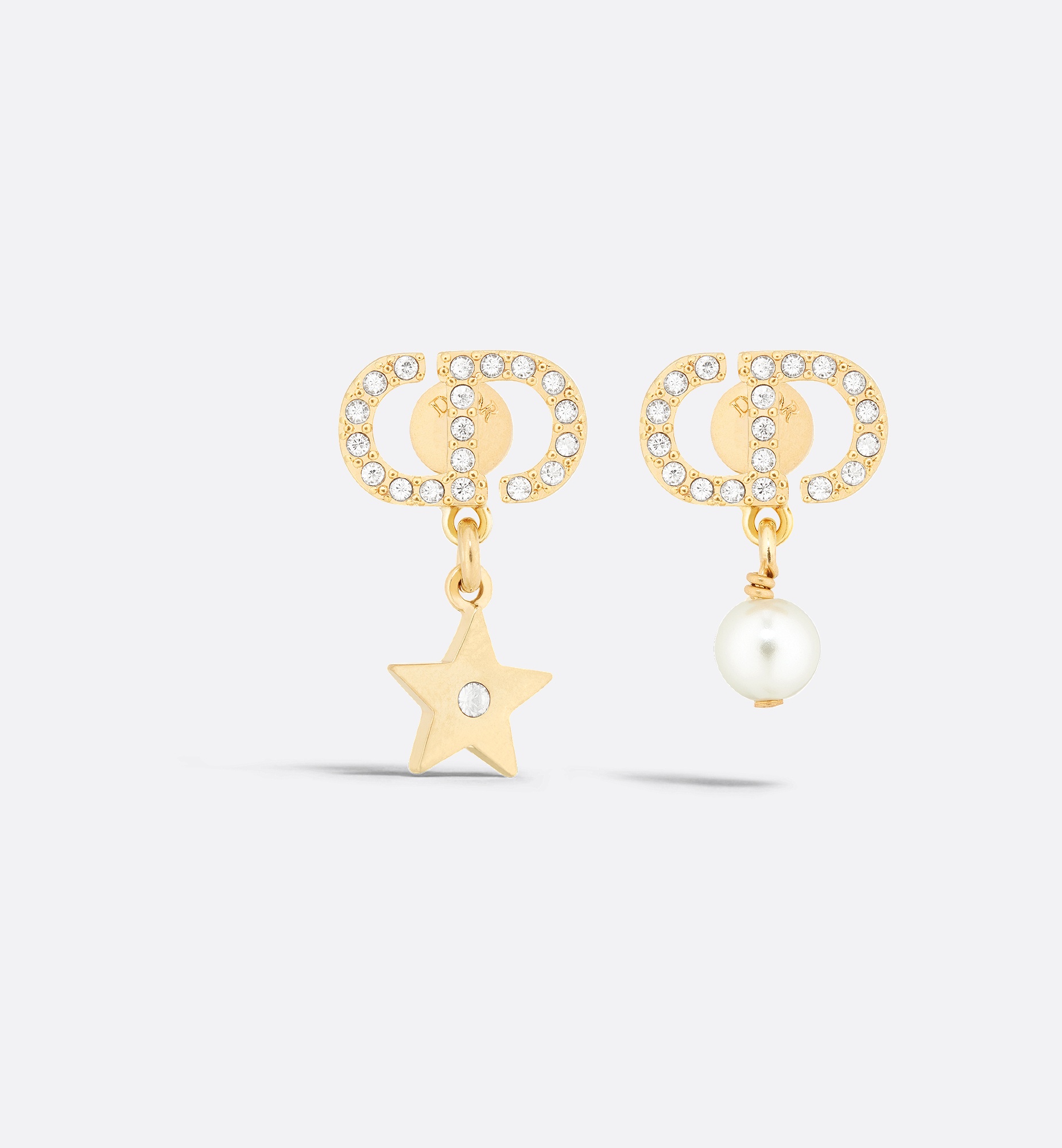 【アシンメトリーで美しい★】Petit CD Lucky Charms ピアス お洒落さん必見！】DIOR Petit CD Lucky Charms ピアス