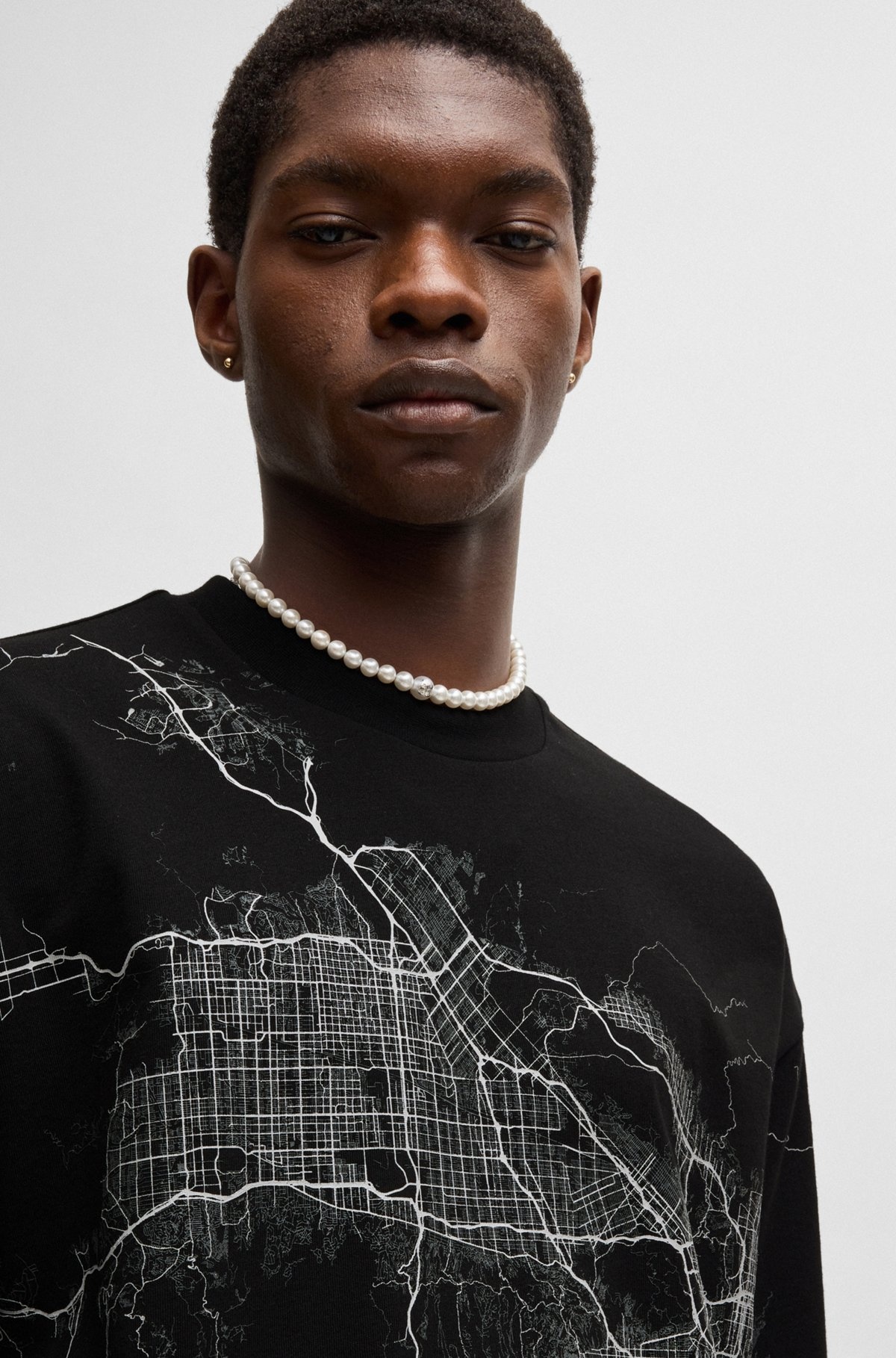 COTTON-JERSEY T-SHIRT WITH GLOW-IN-THE-DARK ARTWORK - 3