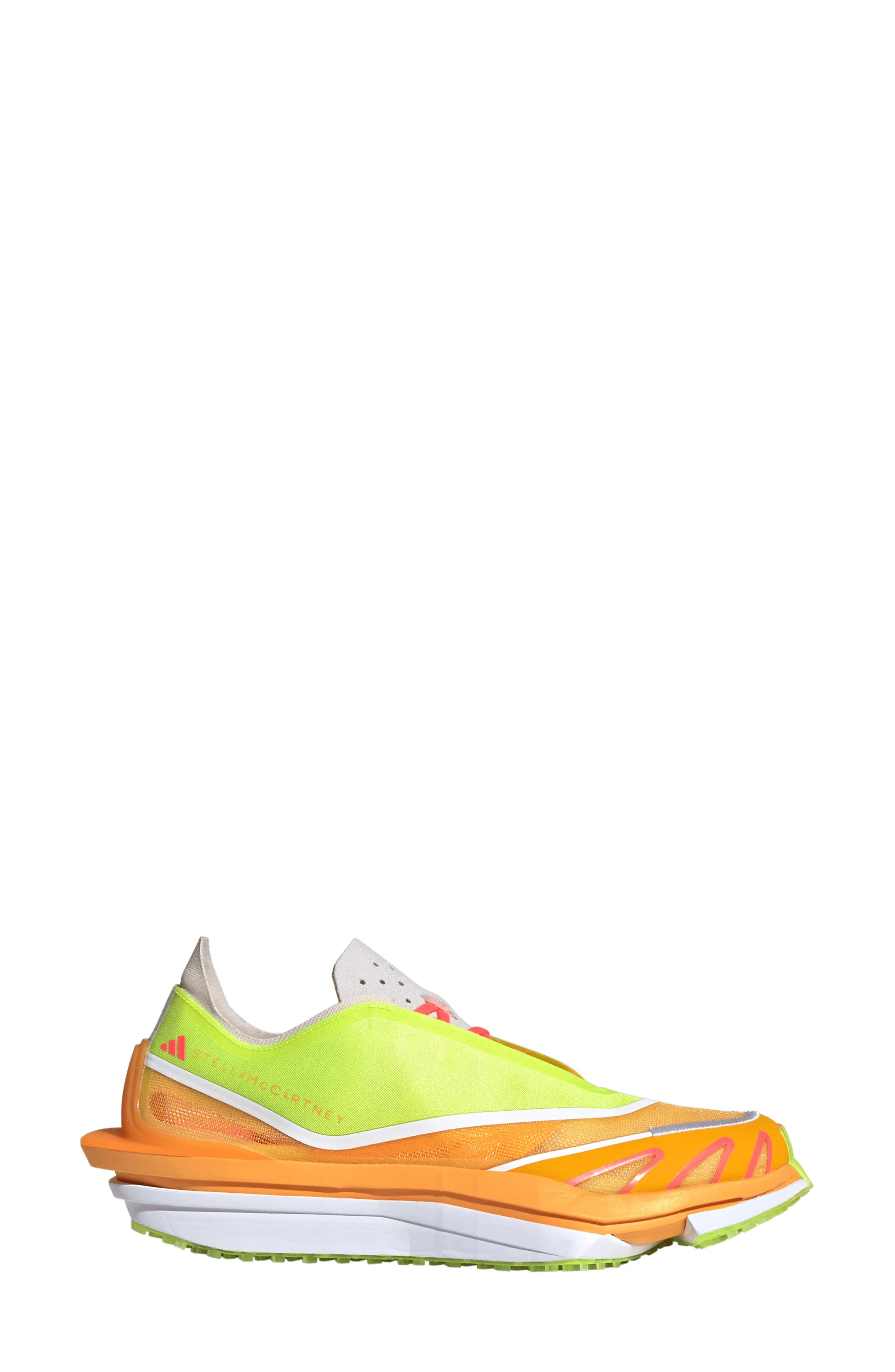 Earthlight Pro Running Shoe in Signal Green/orange/White - 3