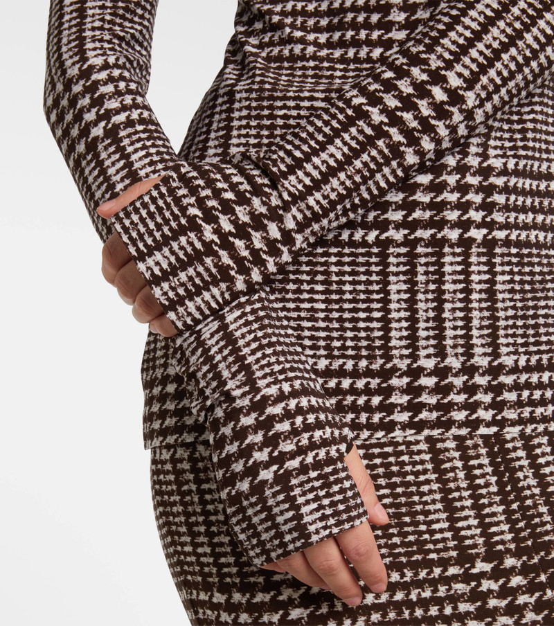 Prince of Wales check turtleneck top 5