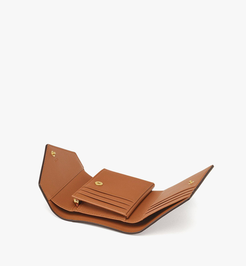 MCM Himmel Trifold Wallet in Lauretos outlook