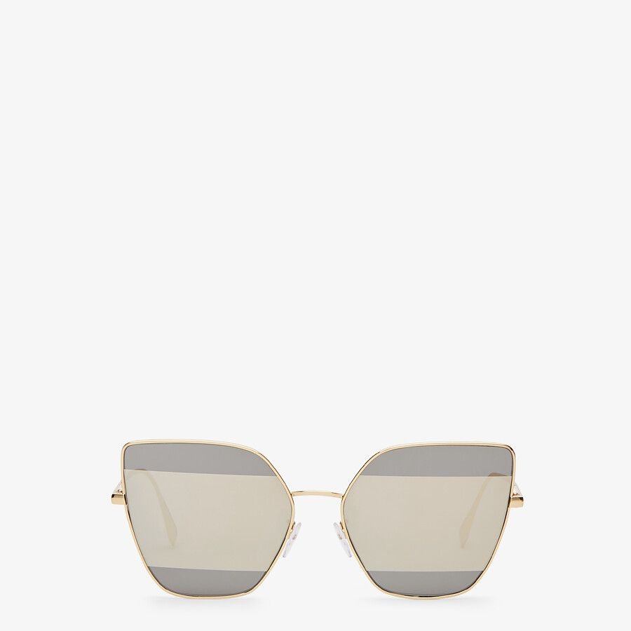 Sunglasses with silver-mirrored lenses - 1