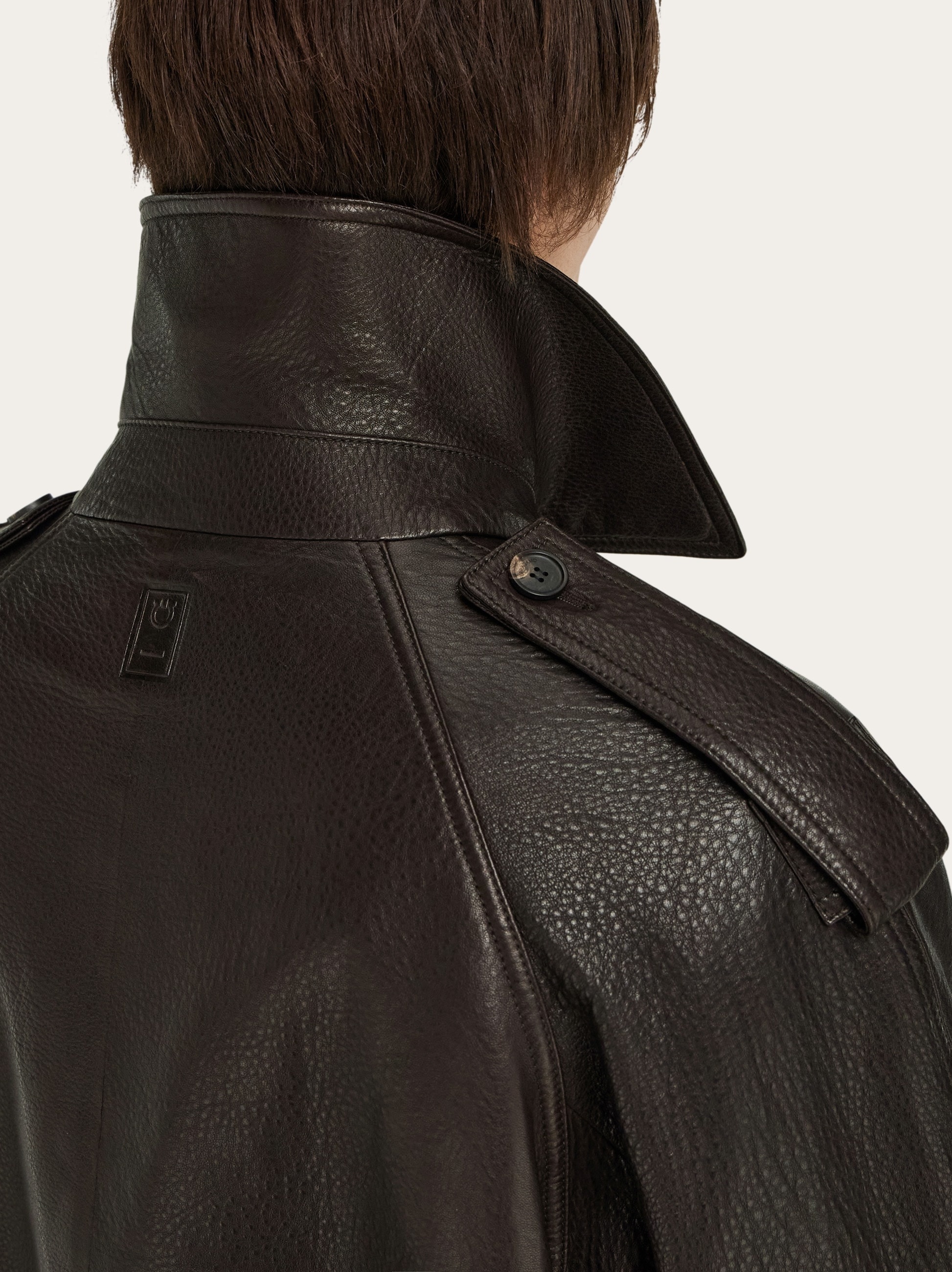 Textured leather jacket - 7