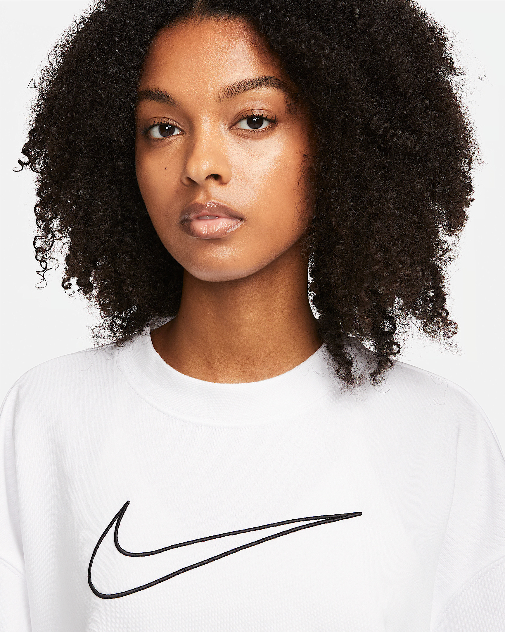 Nike Dri-FIT Get Fit Women's Graphic Crewneck Sweatshirt - 3
