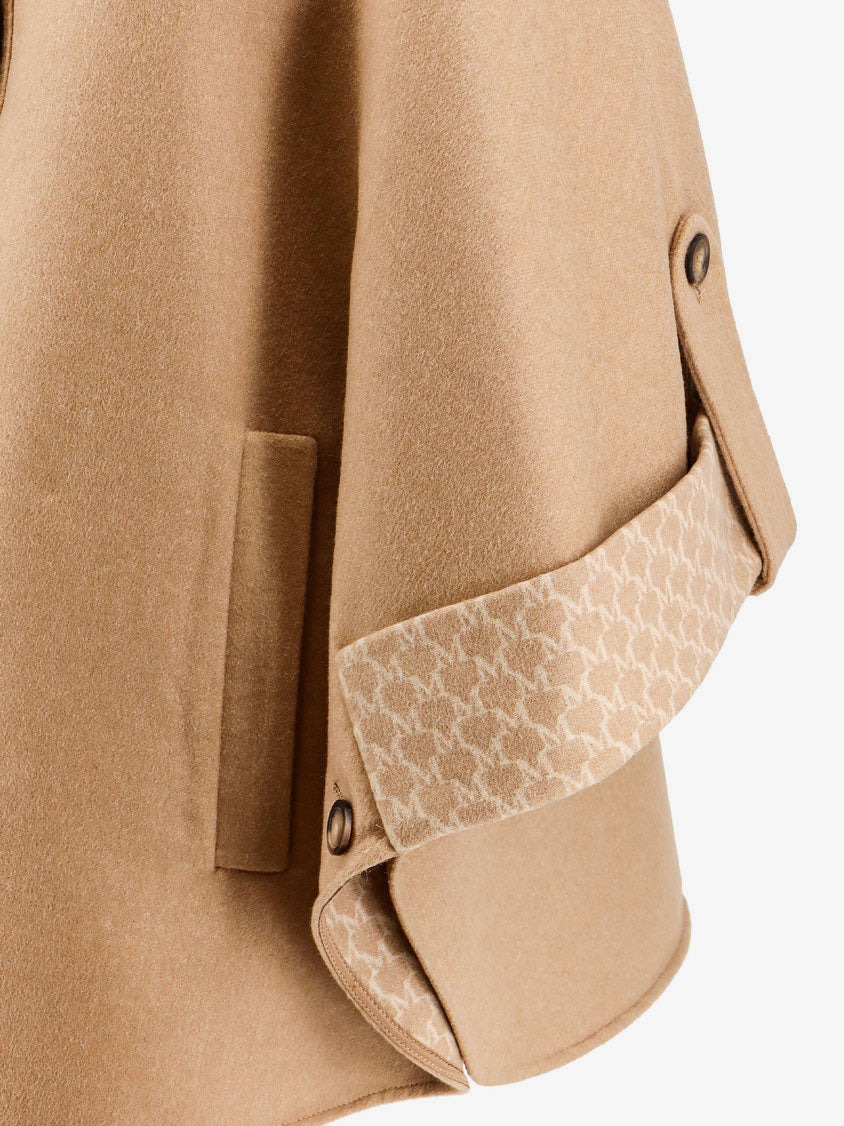 Virgin Wool And Cashmere Cape Wih Pockets On The Front - 3