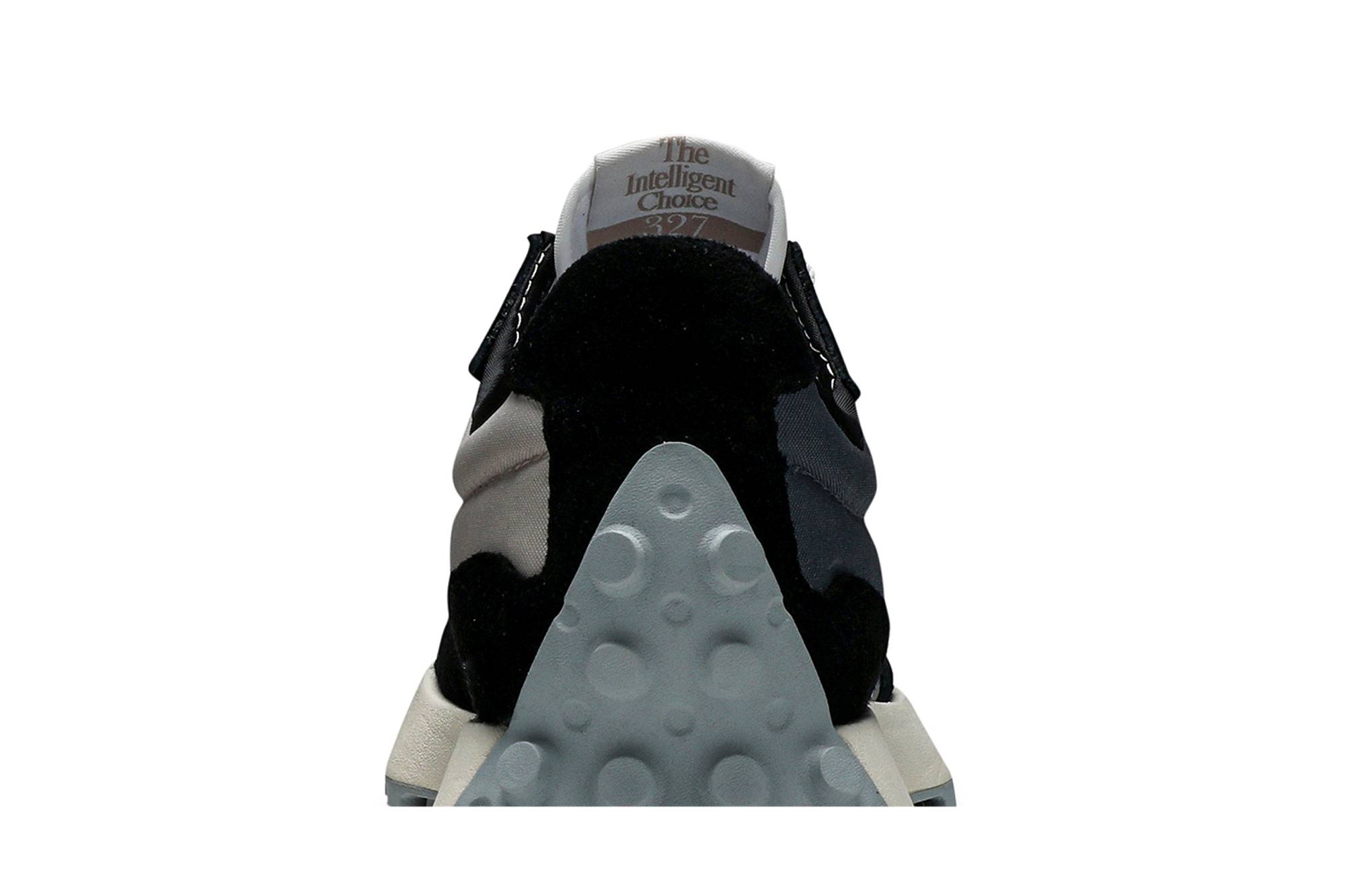 Wmns 327 'Black White' - 7