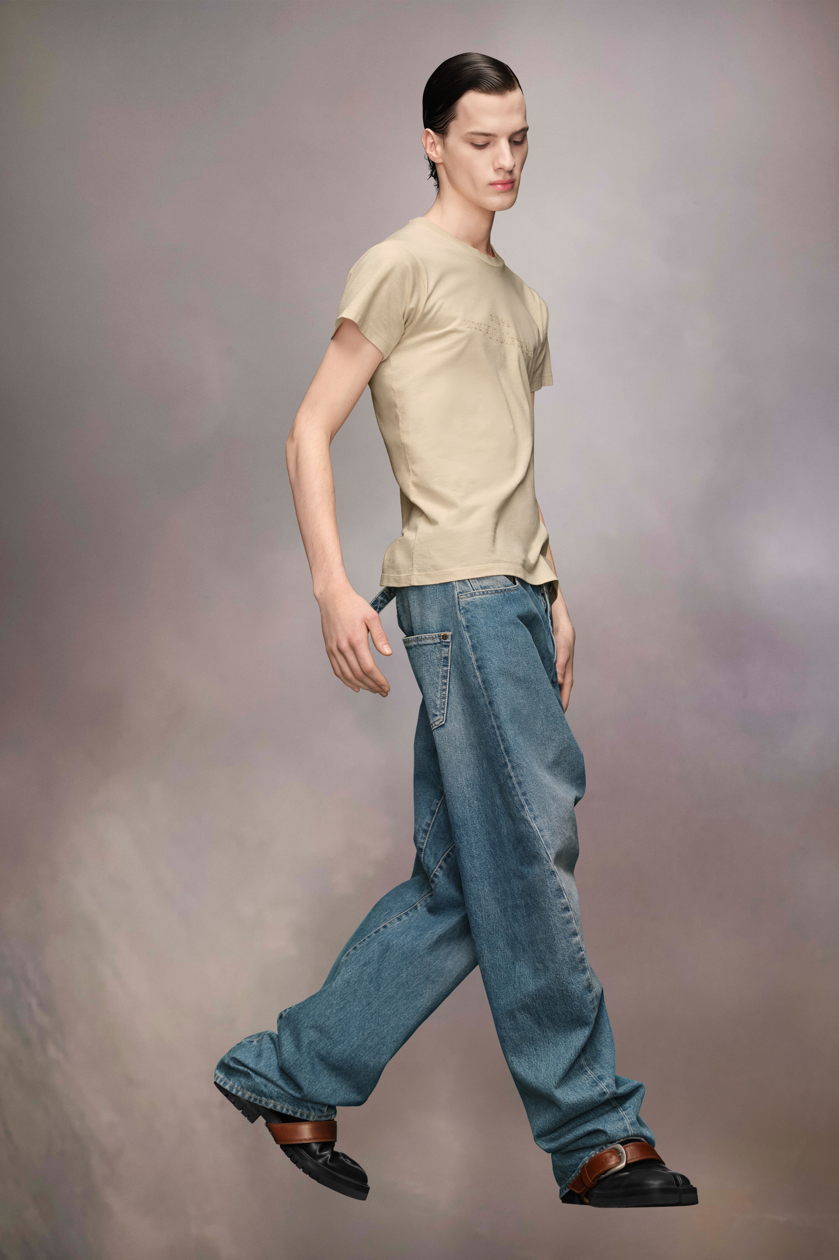 Diagonal Seam Jeans - 4