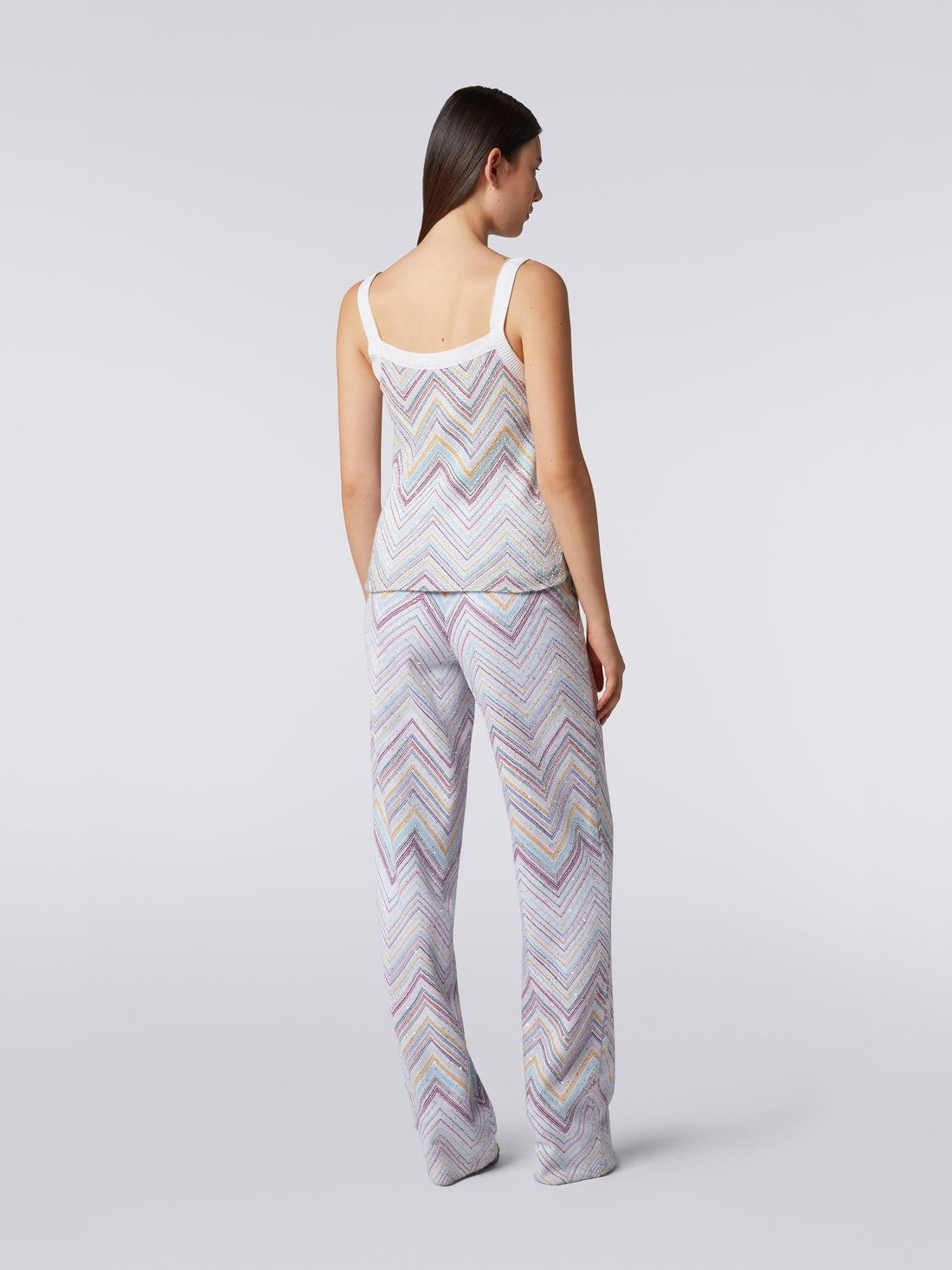 Chevron tank top with sequins - 4