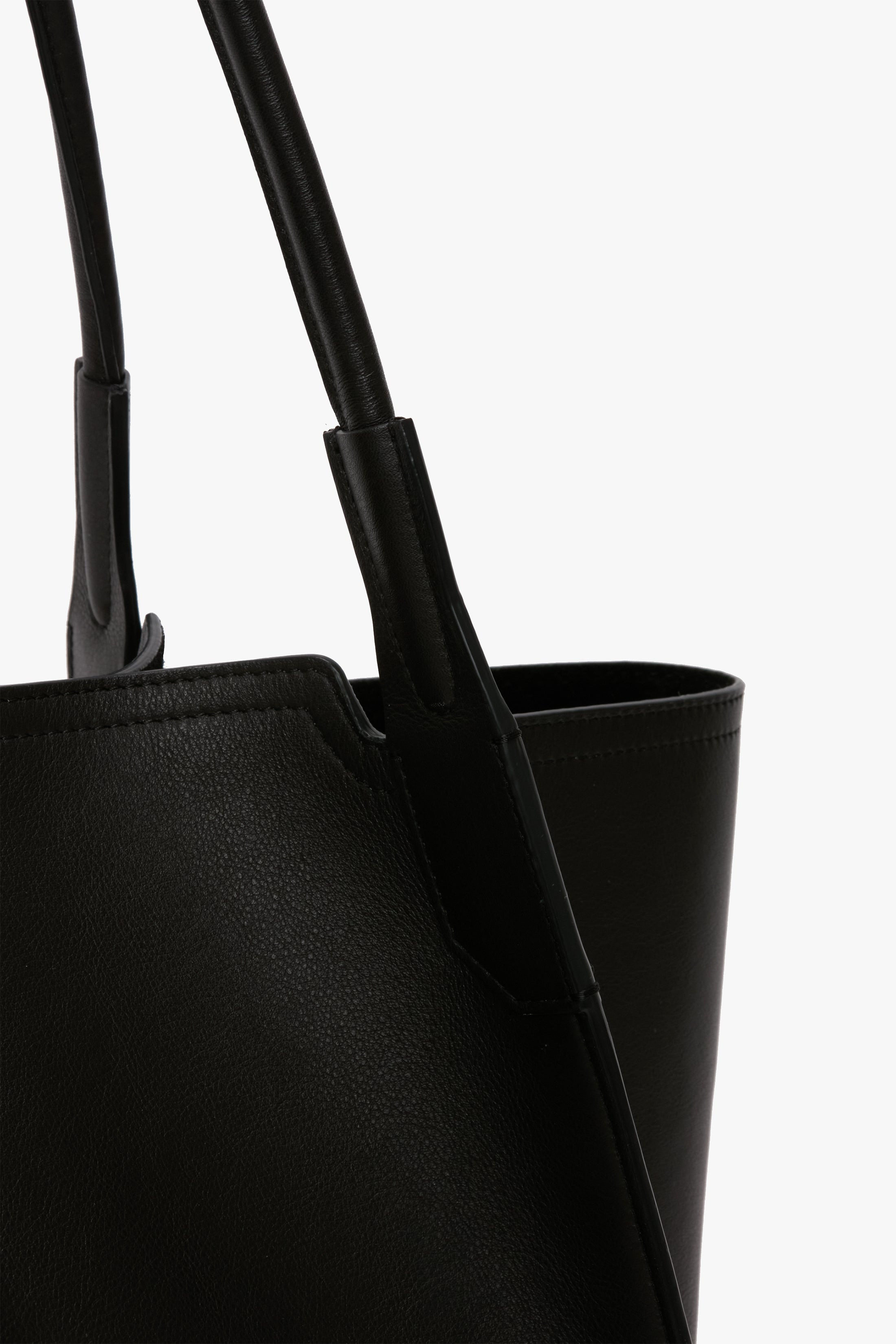 Victoria Tote In Black Soft Leather - 4