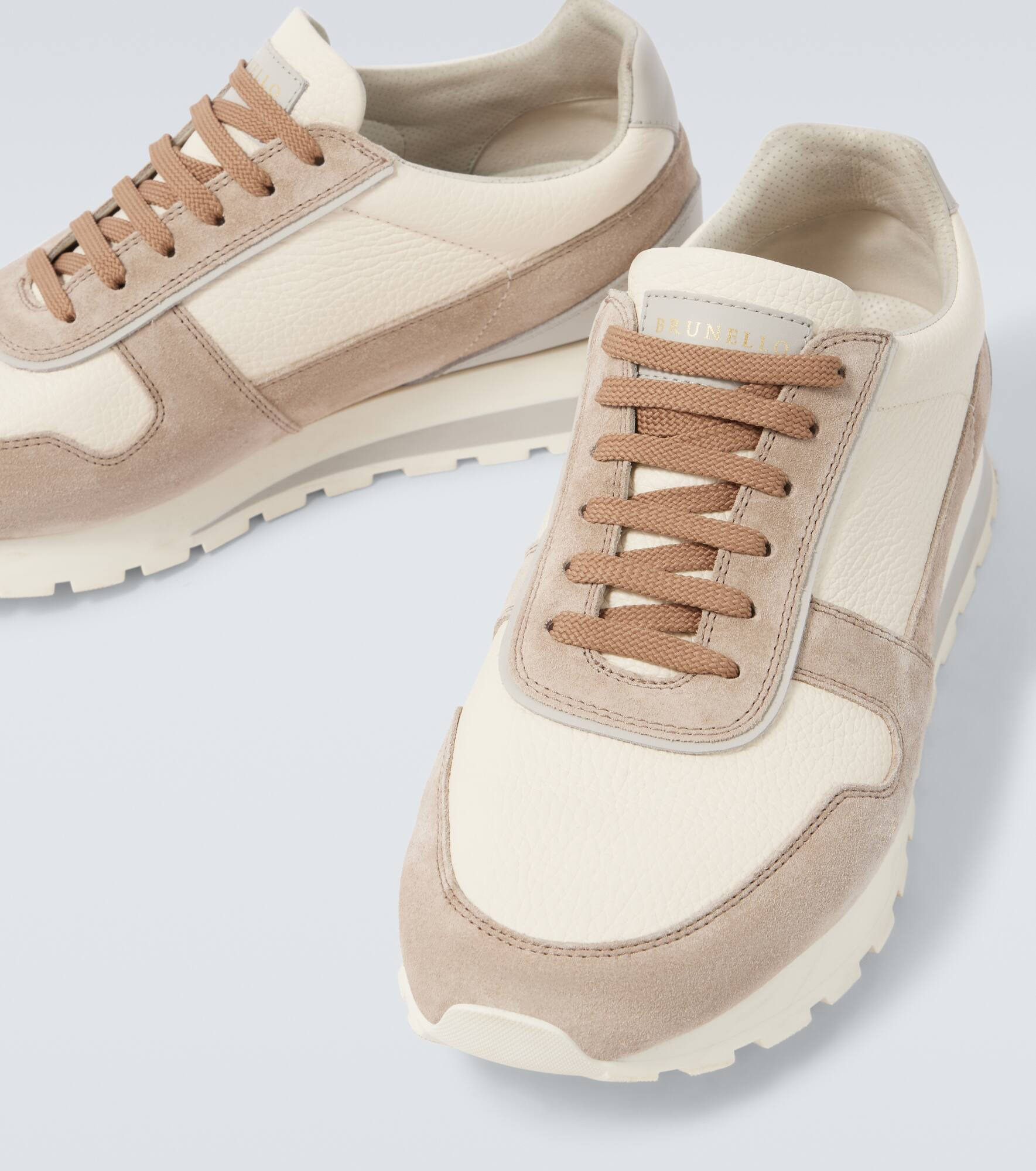 Suede-trimmed leather sneakers - 3