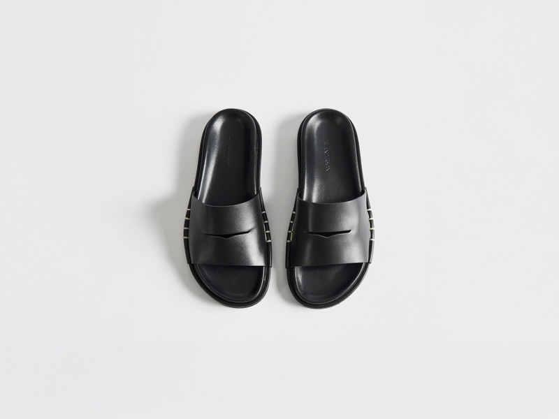 JW Anderson MENS FUSSBETT LOAFER LEATHER SLIDES IN BLACK outlook