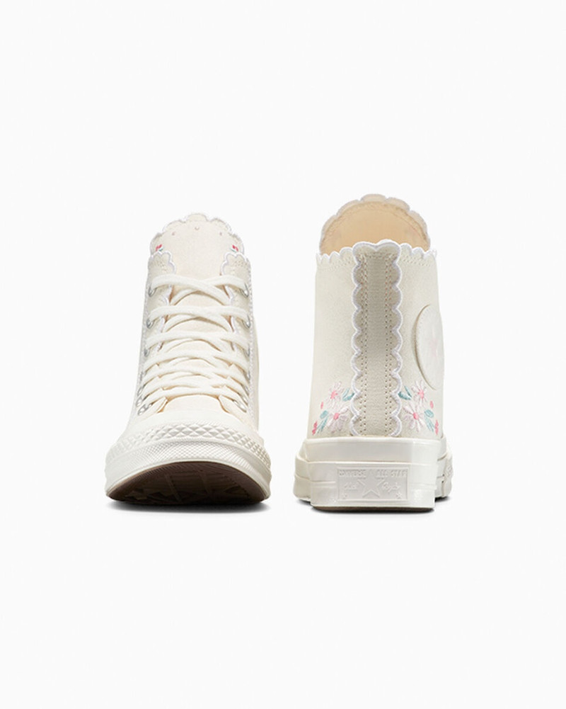 Chuck 70 Embroidered 7
