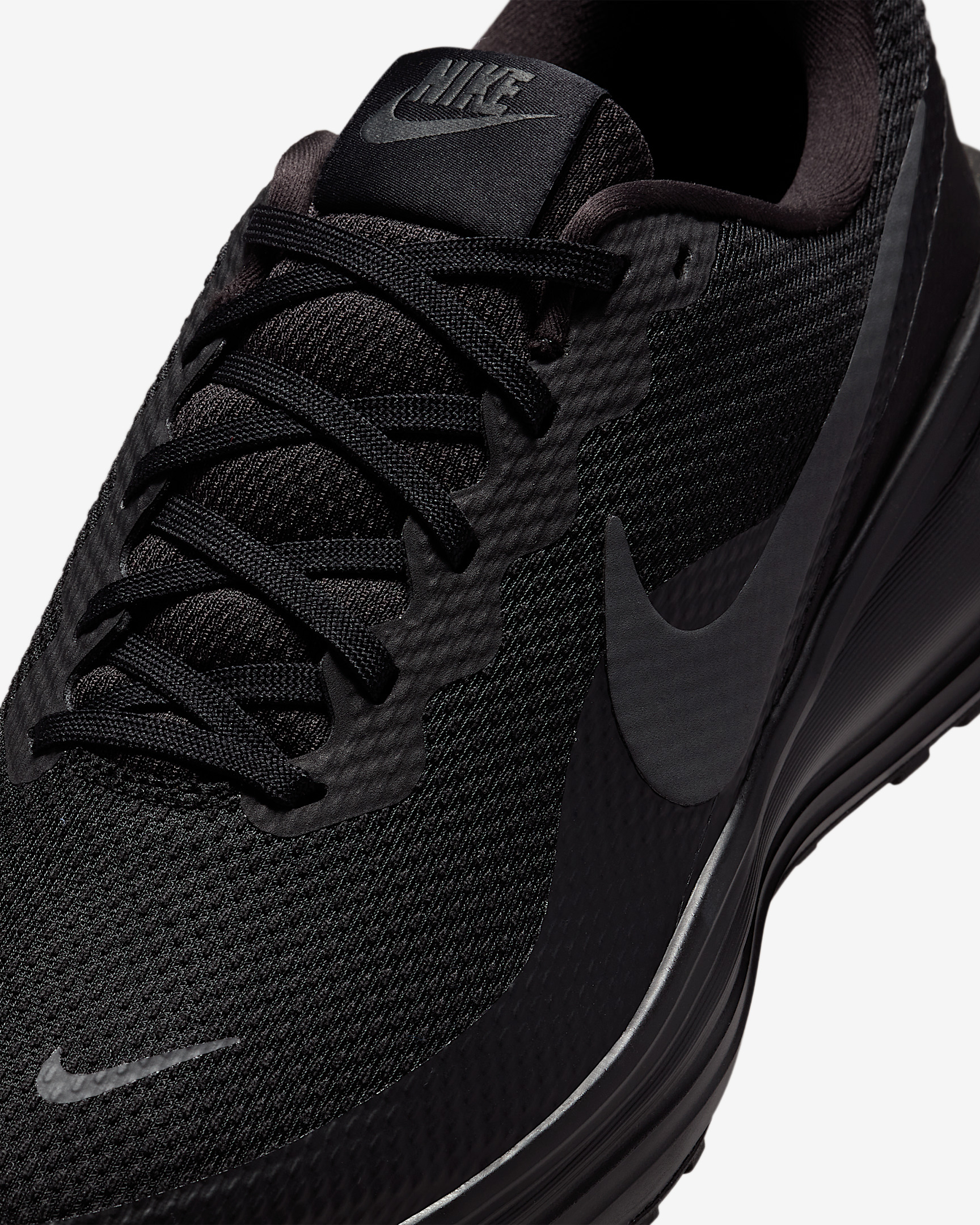 Nike Revolution 8 Men's Road Running Shoes - 7