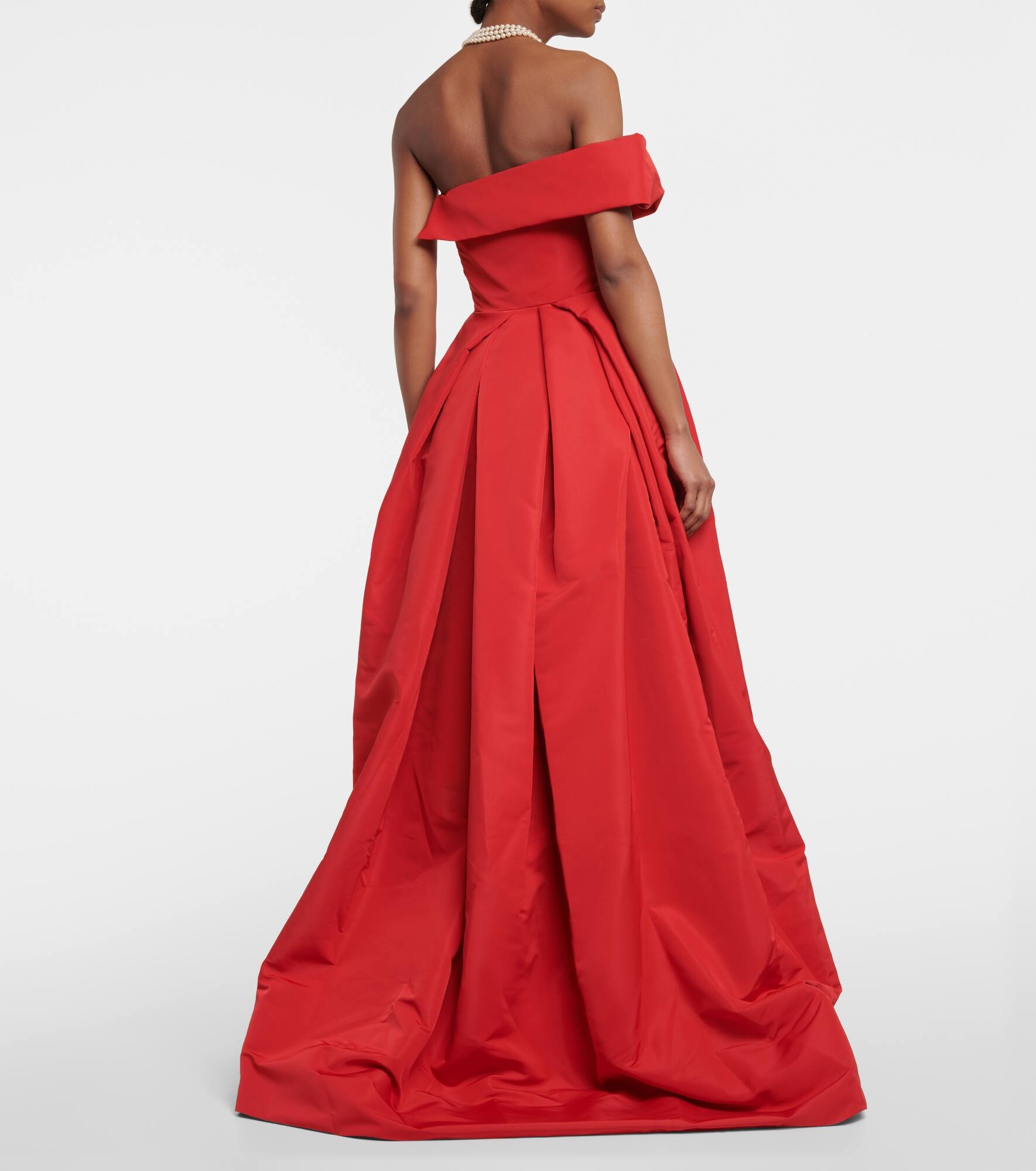 Draped off-shoulder satin gown - 3