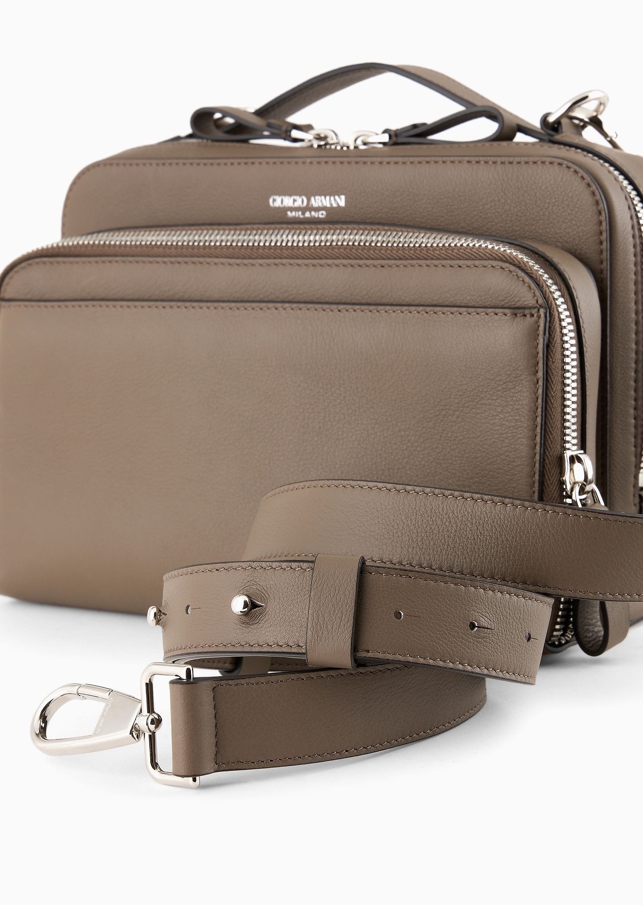 Medium leather shoulder bag - 5