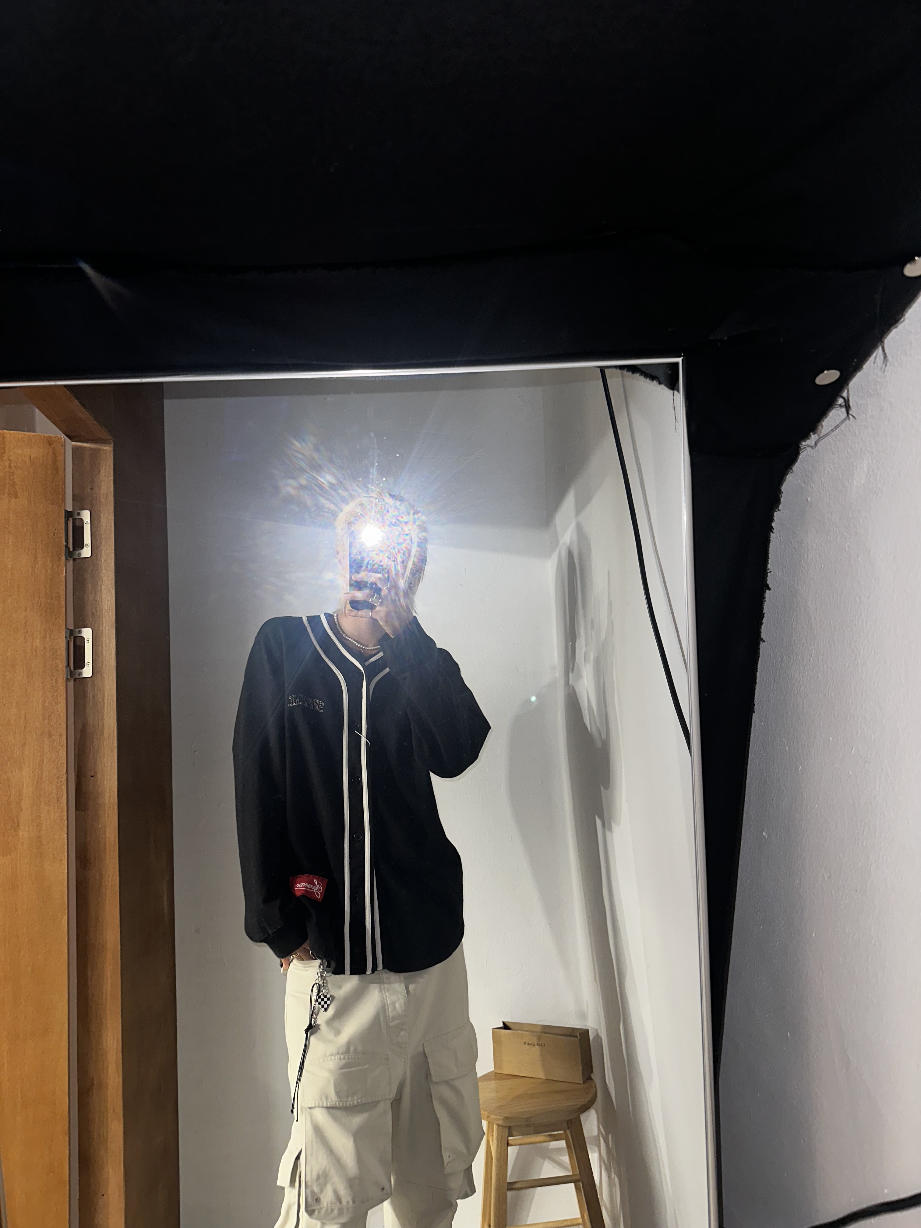 Supreme - 6