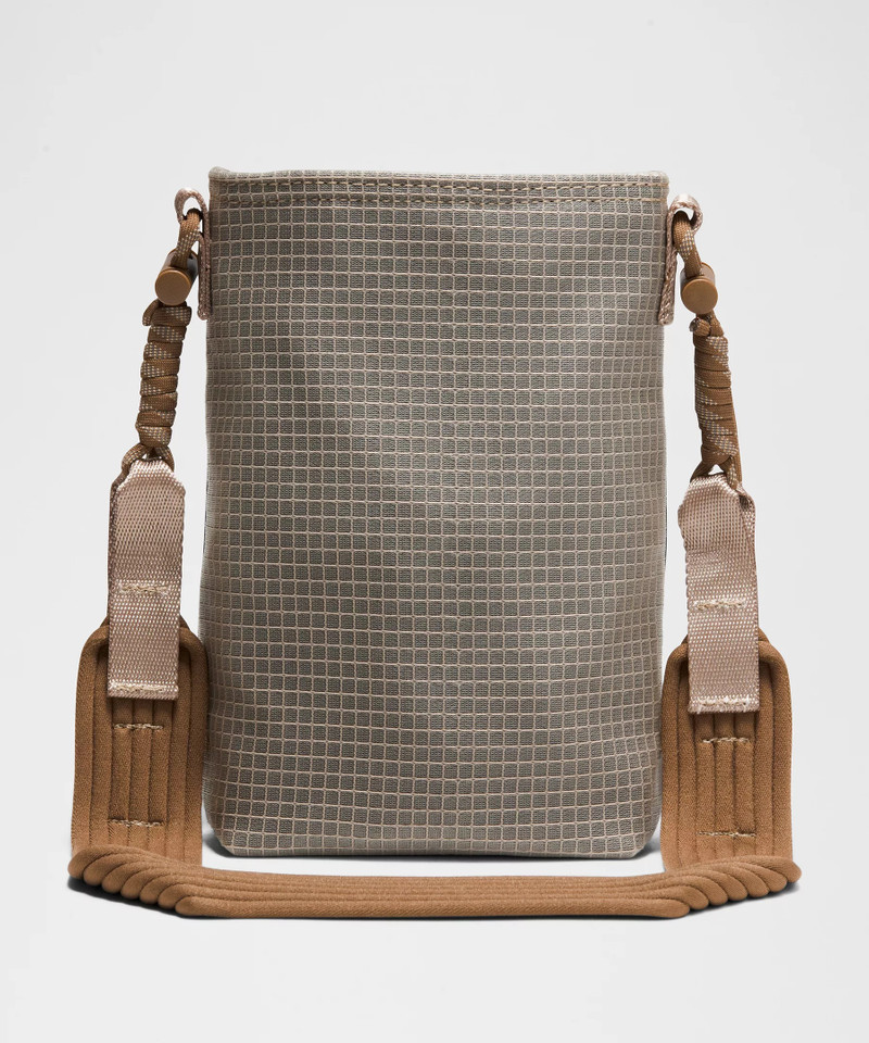 Water Bottle Crossbody with Front Pocket *Paracord 3