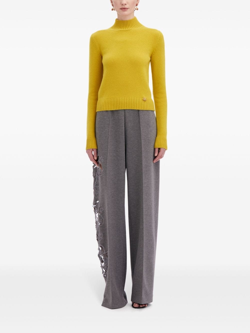O Flower Pullover - 2