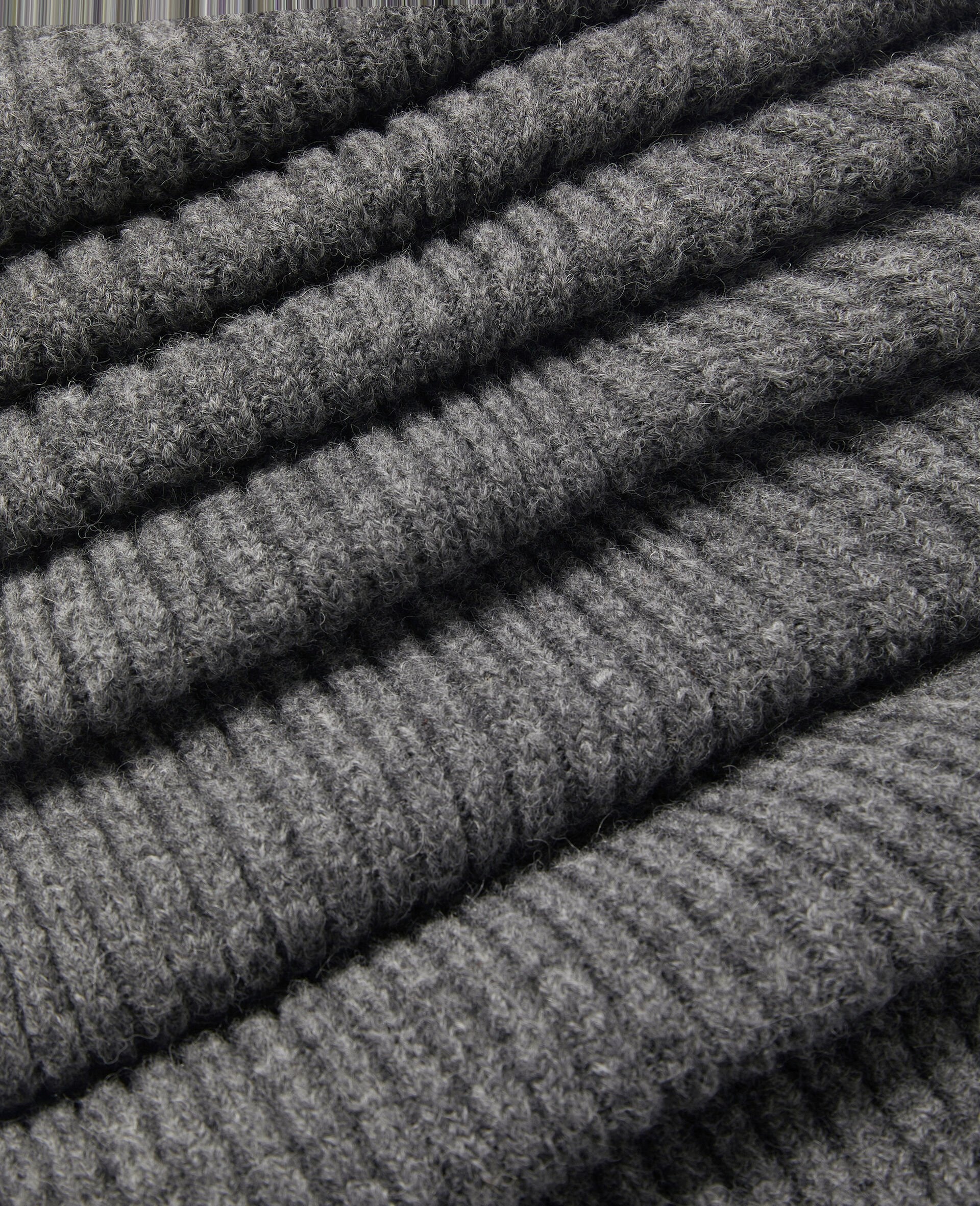 Distressed Chunky Scarf - 2