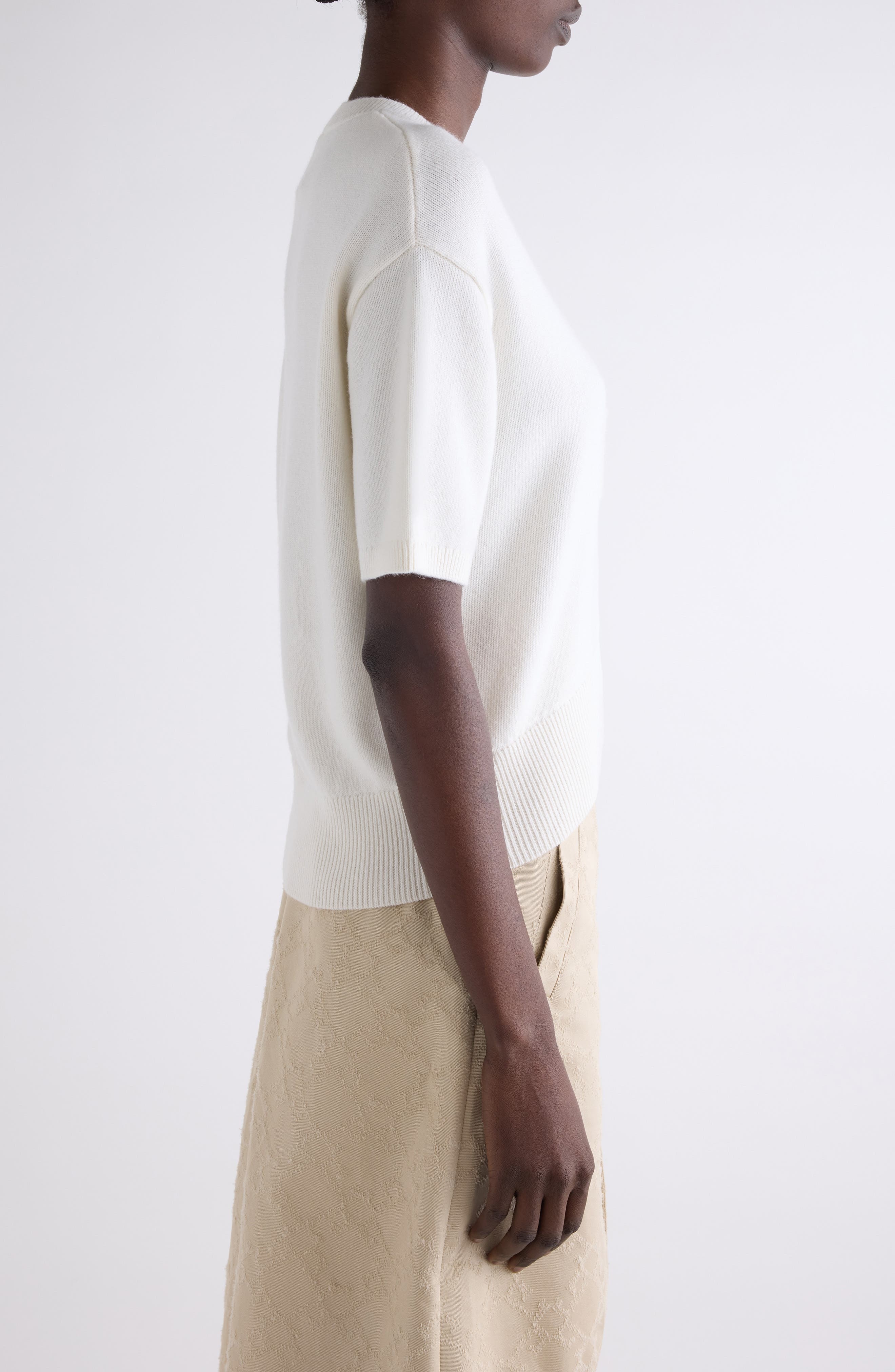 Givenchy 4G Logo Short Sleeve Cashmere Sweater in White/Beige at Nordstrom - 4