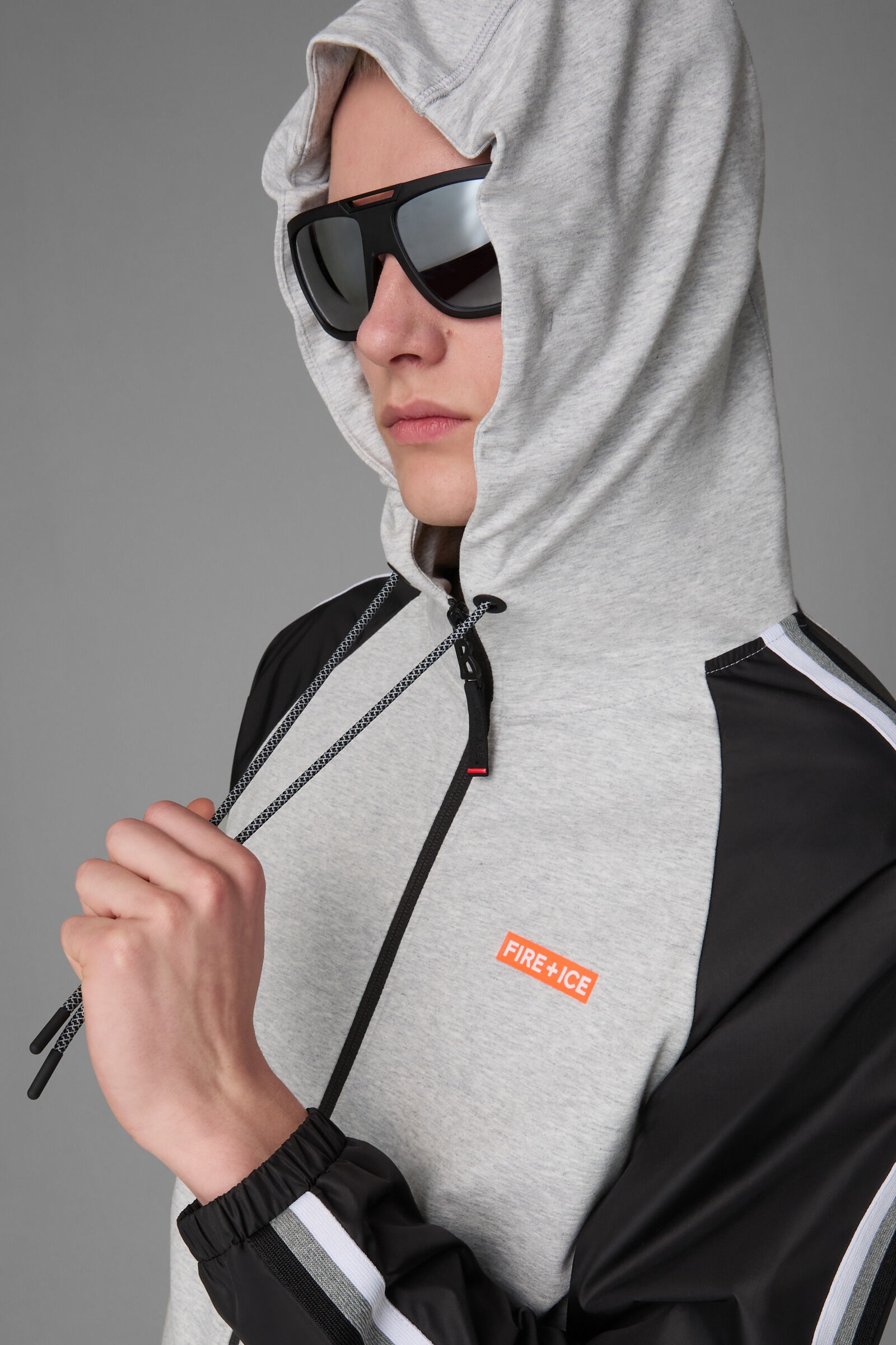 Ubbe Sweatshirt jacket in Light gray/Black - 5