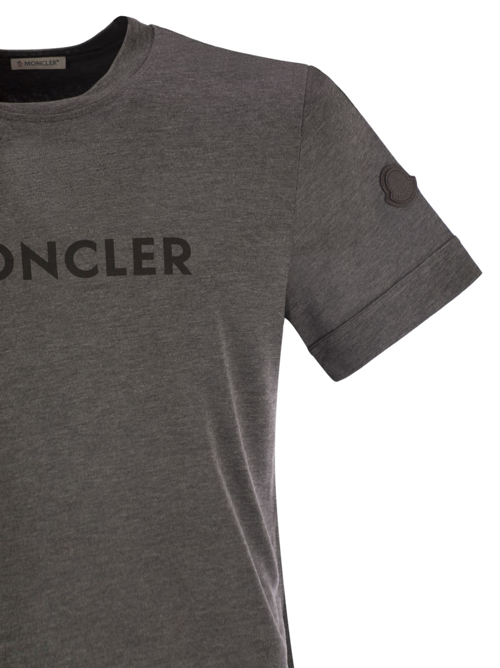 Moncler Men Logo T-Shirt - 4