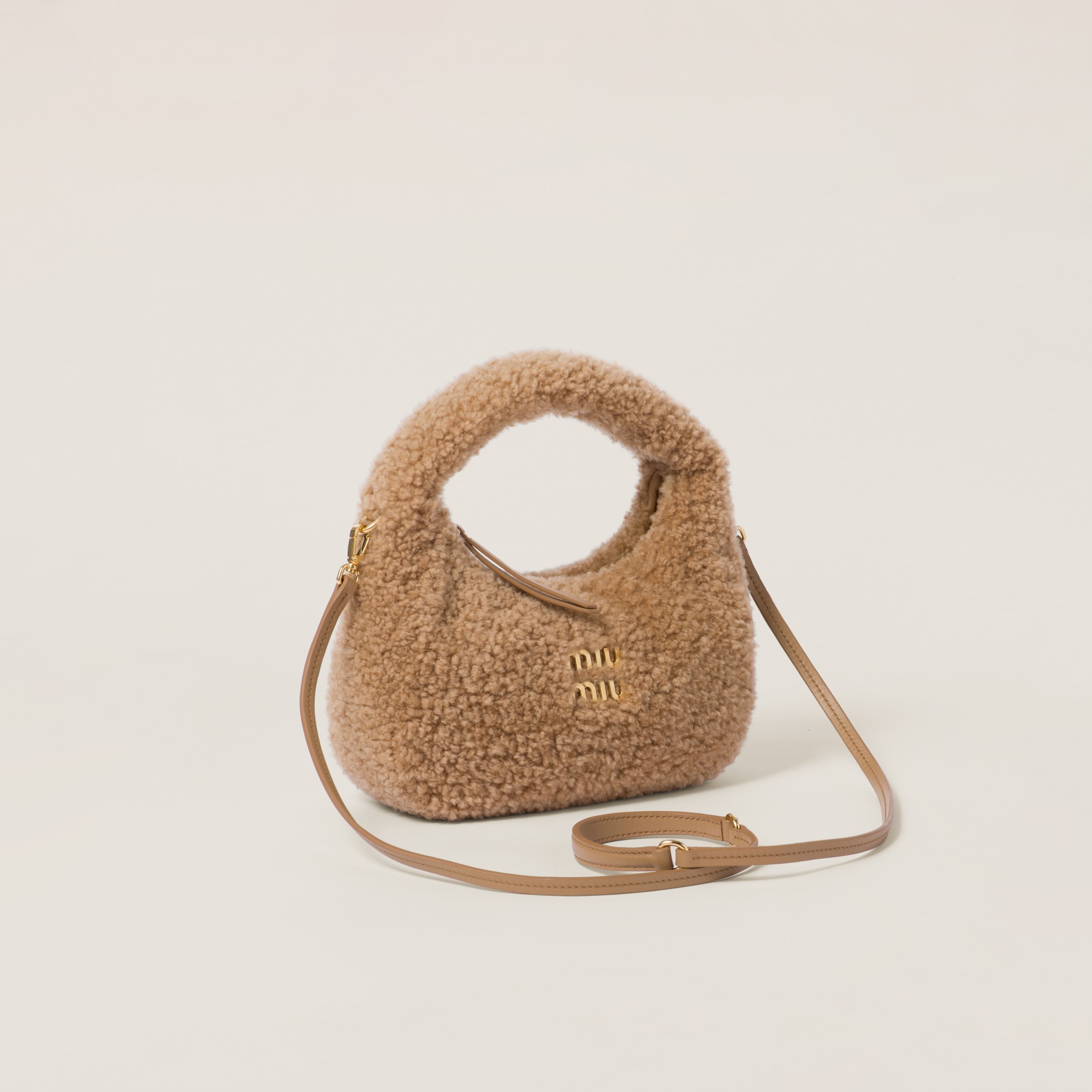 Wander shearling hobo bag - 2