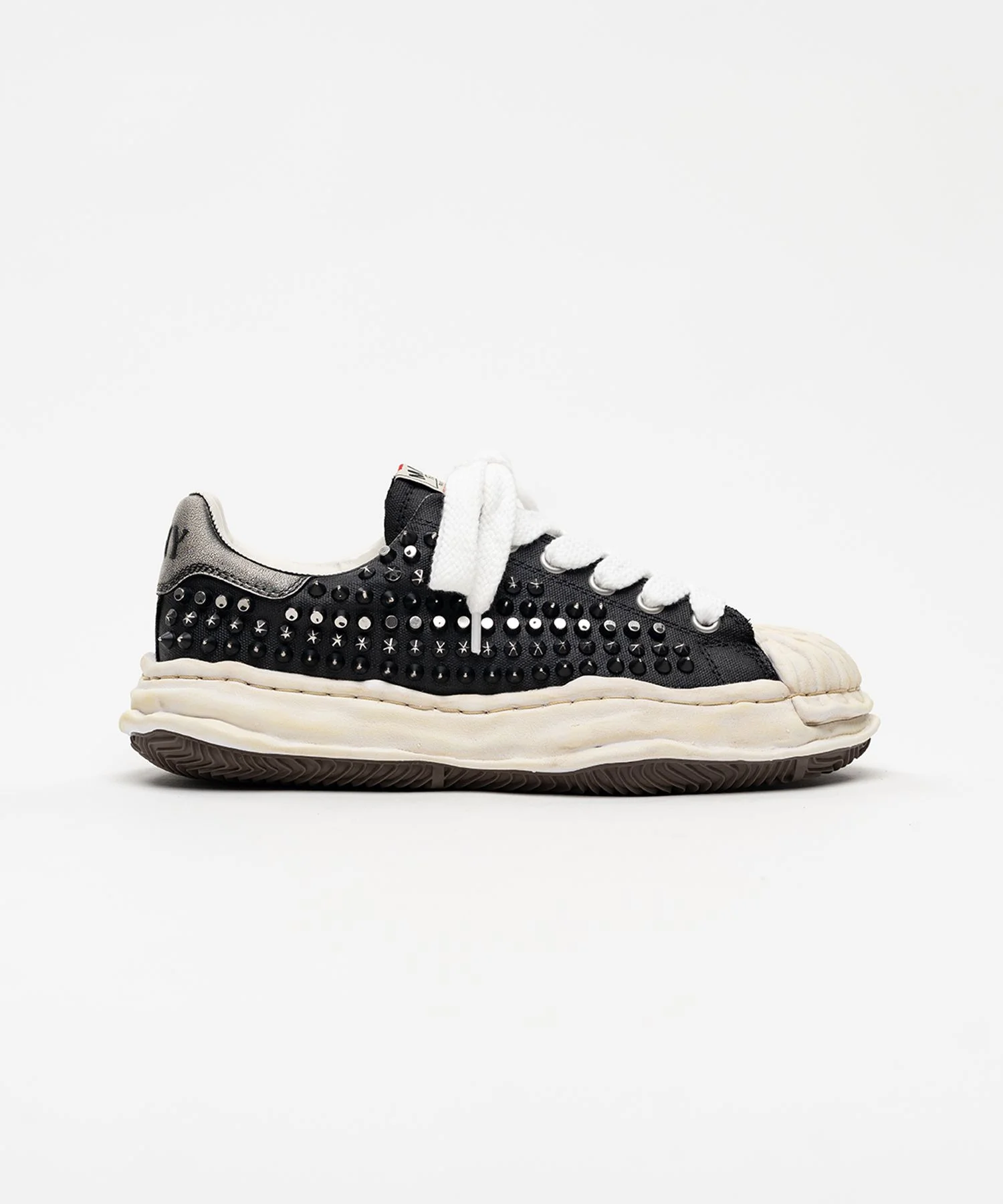 【EXCLUSIVE EDITION】"BLAKEY" OG Sole Studded Canvas Low-top Sneakers - 1
