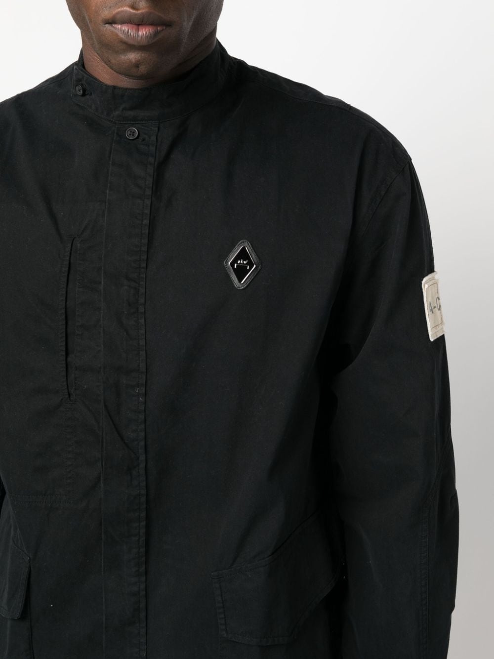 Ando logo-plaque cargo shirt - 5