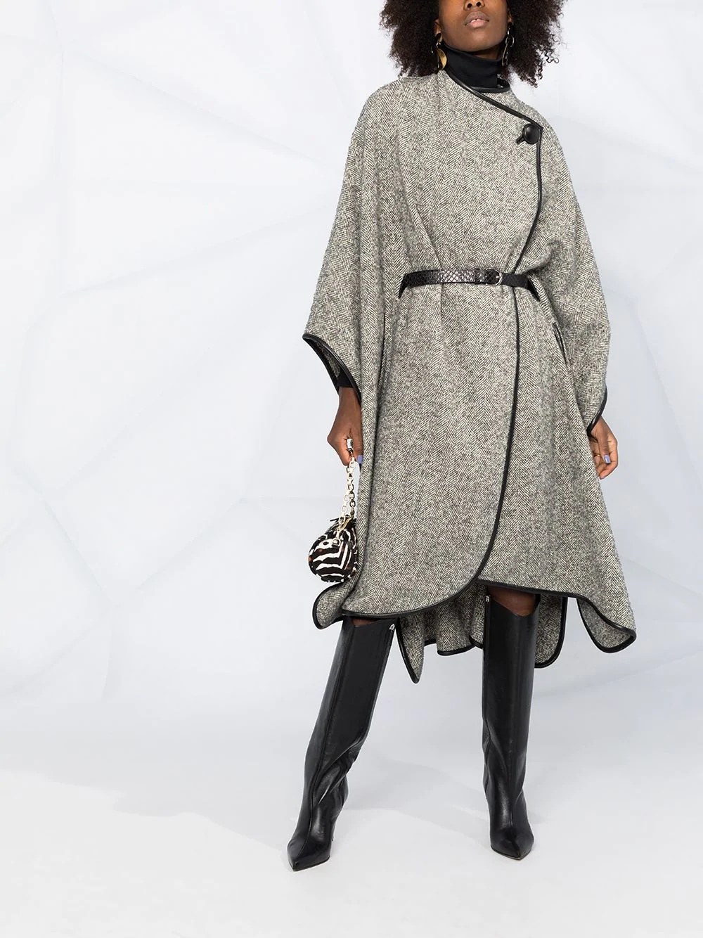 cape-style coat - 2