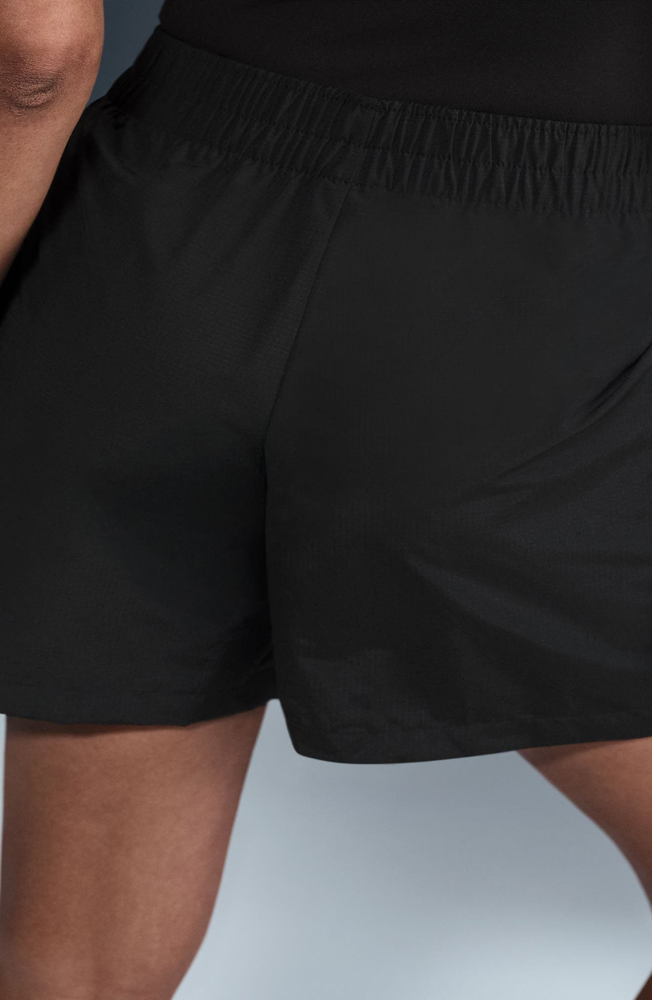 Nike Sportswear Essential Woven High Waist 5-Inch Cargo Shorts in Black/White at Nordstrom - 4