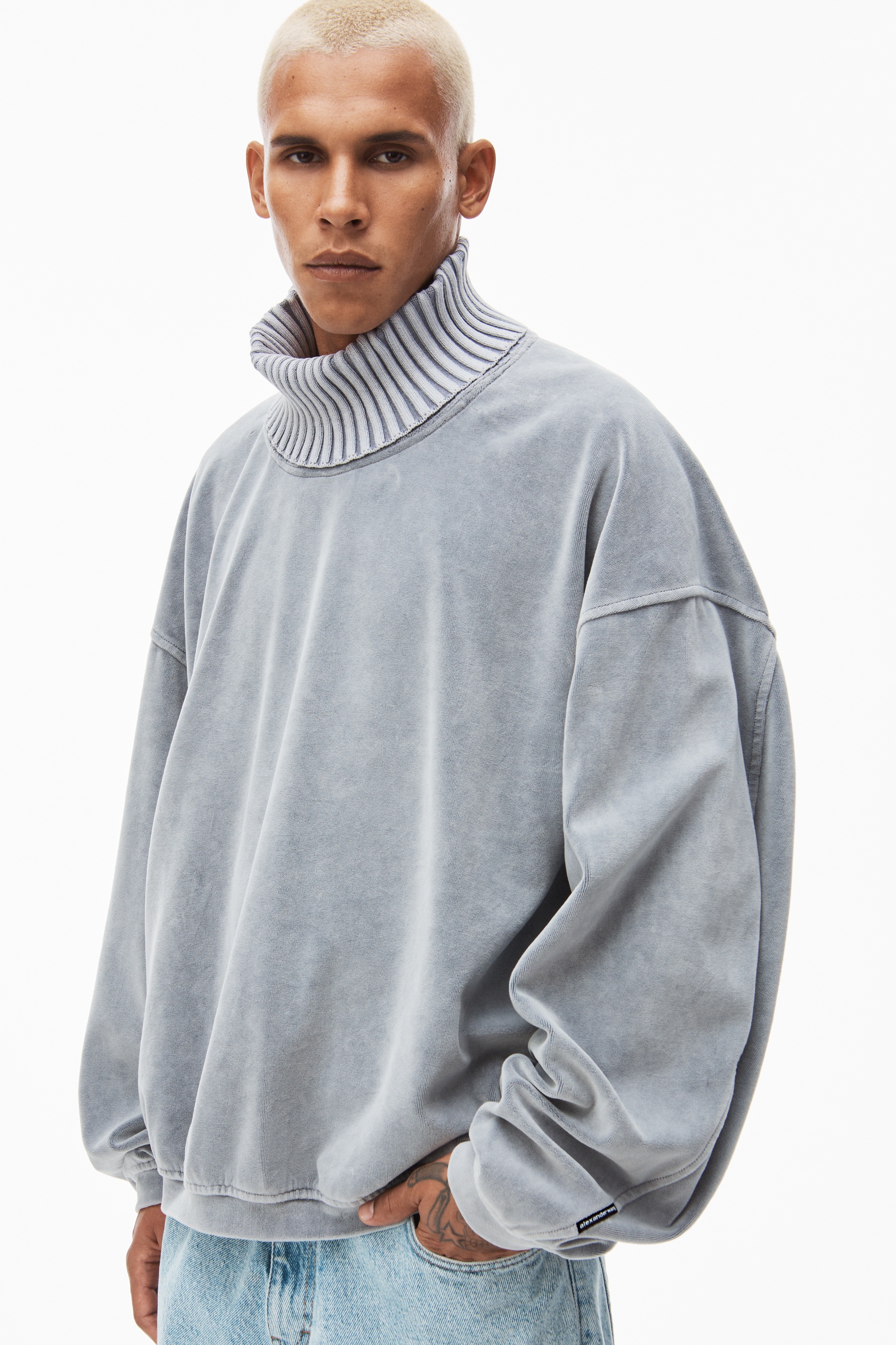 rib trim turtleneck in velour - 3