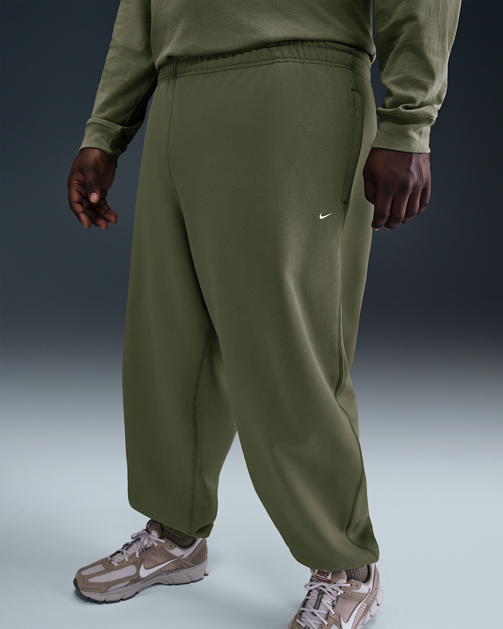 Nike Solo Swoosh Men's Cuffed Fleece Pants - 7