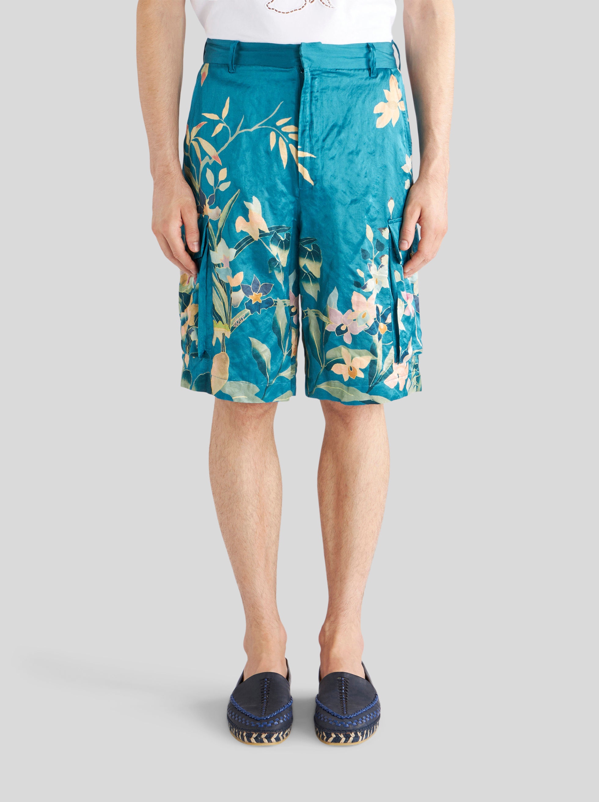 LEAFY FLORAL PRINT BERMUDAS - 2