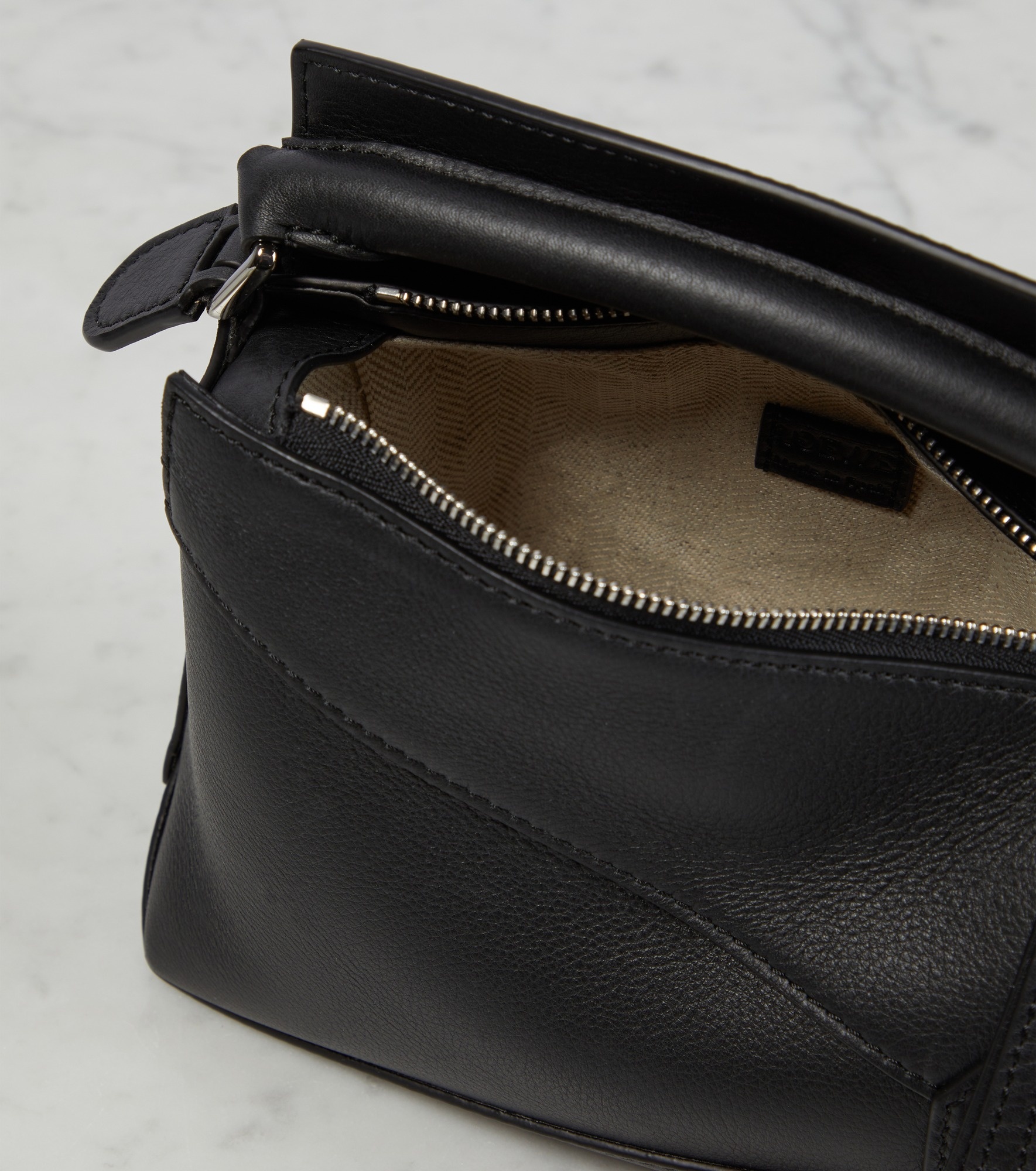 Puzzle Edge Mini leather shoulder bag - 3