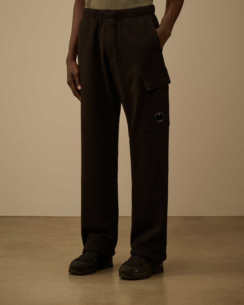 Diagonal Raised Fleece Cargo Sweatpants 3