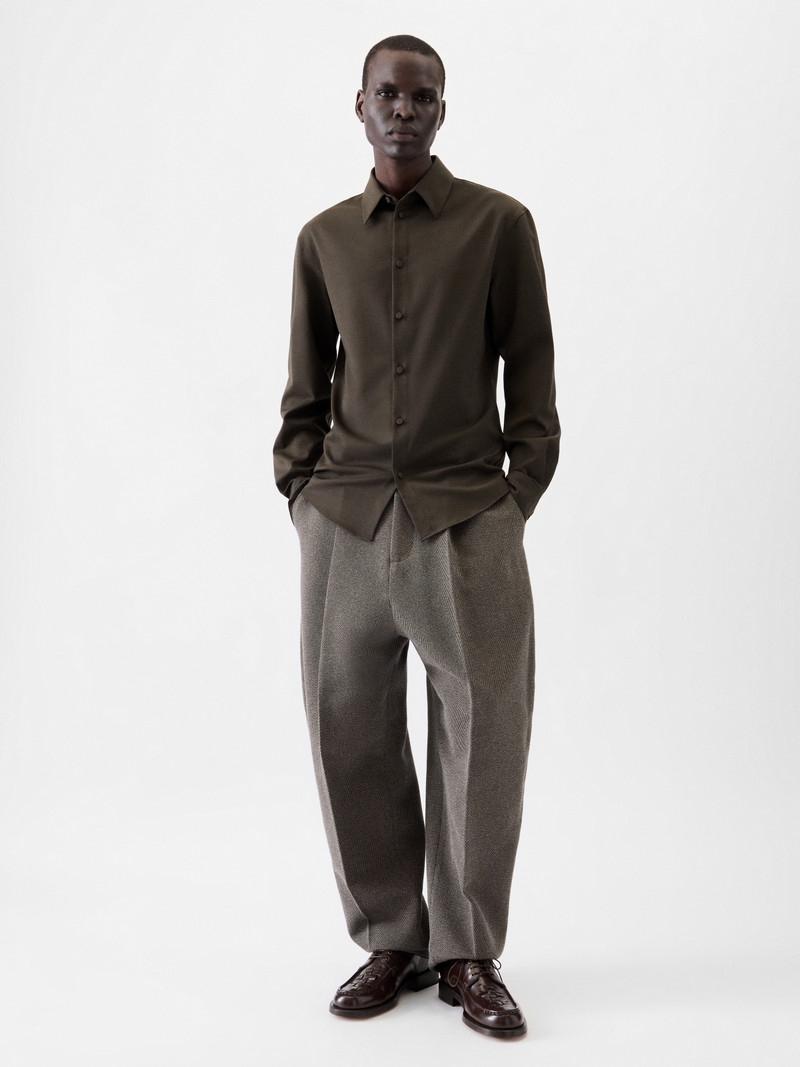 JACQUEMUS The Mondani shirt outlook