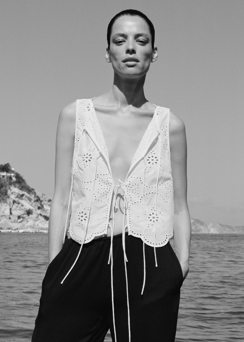 Matteau Broderie Tie Blouse - White 3
