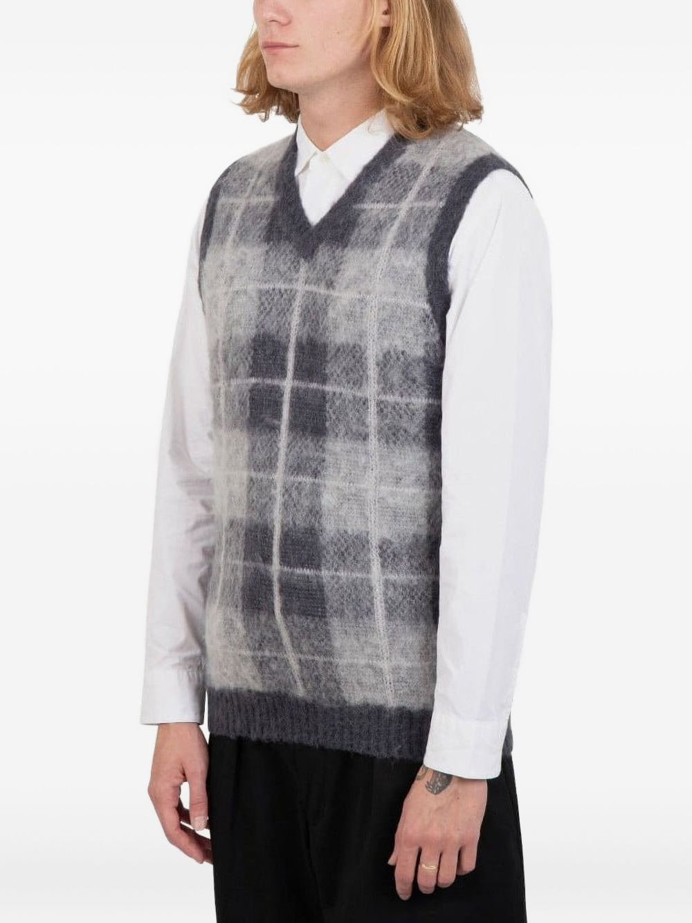 V-neck checked vest - 2