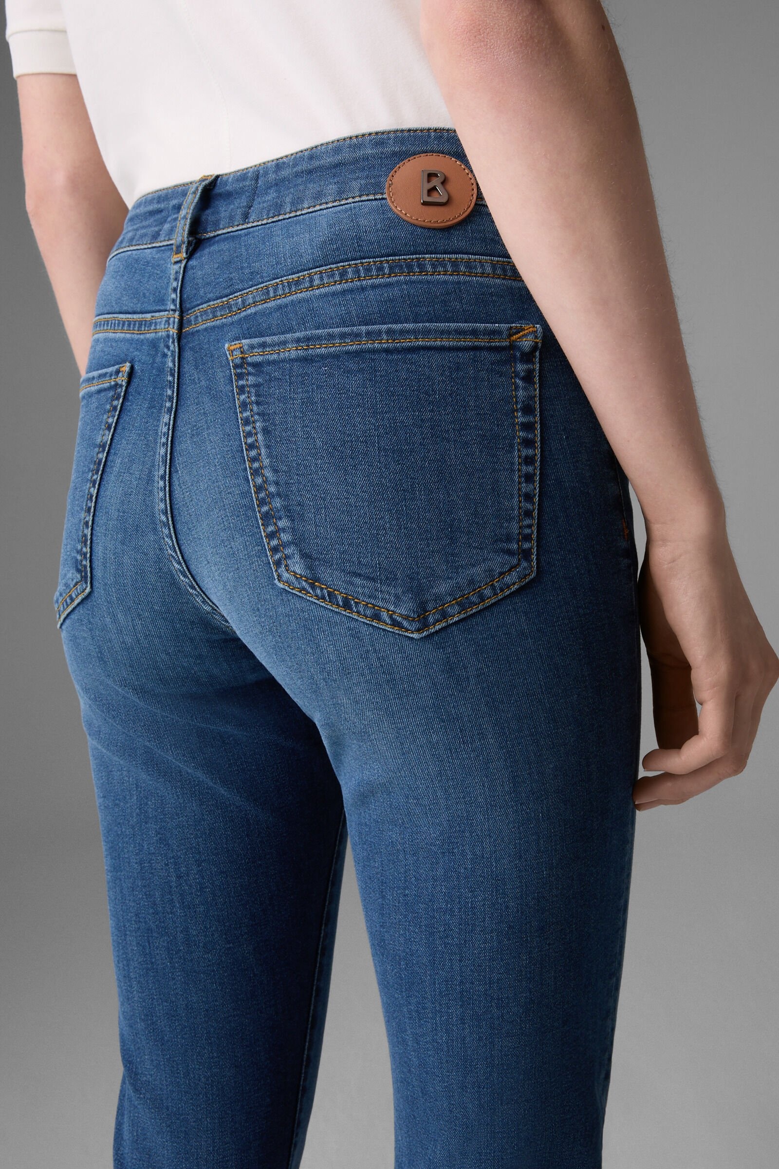 Slim fit Julie 7/8 jeans in Washed denim blue - 6