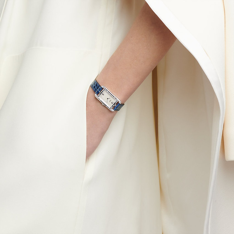 Hermès Nantucket watch, 20 x 27 mm outlook