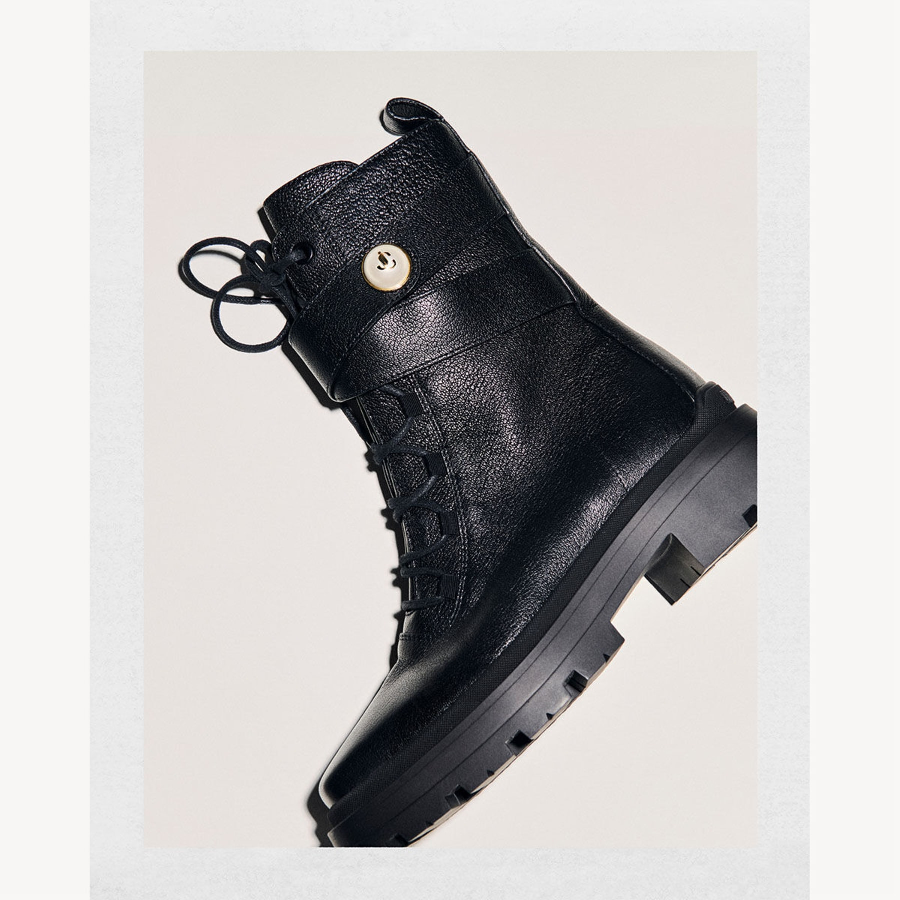 Noemi 45
Black Leather Ankle Boots - 6