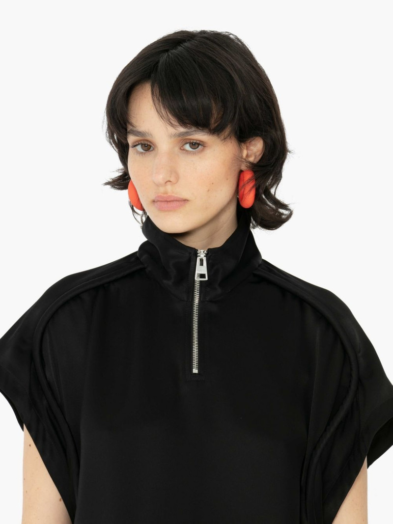 JW Anderson BUMPER-TUBE HOOP EARRINGS outlook