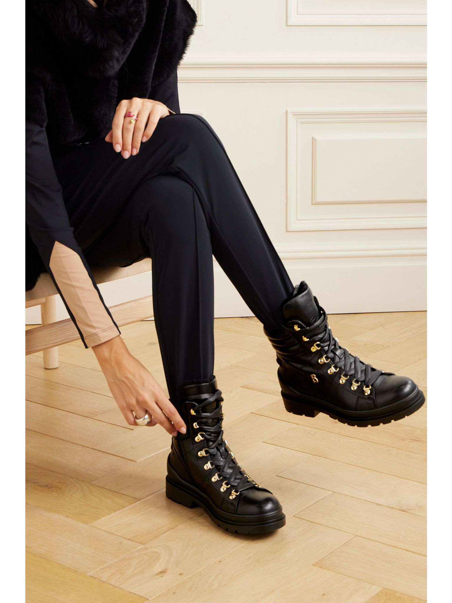 St. Moritz 14 shearling-lined leather ankle boots Black - 2