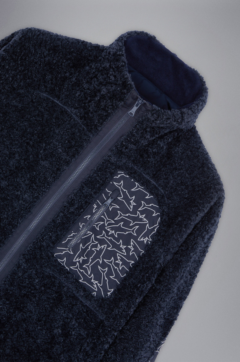 FLEECE WITH CONSTRASTING SHARK PATTERN INSERT 5