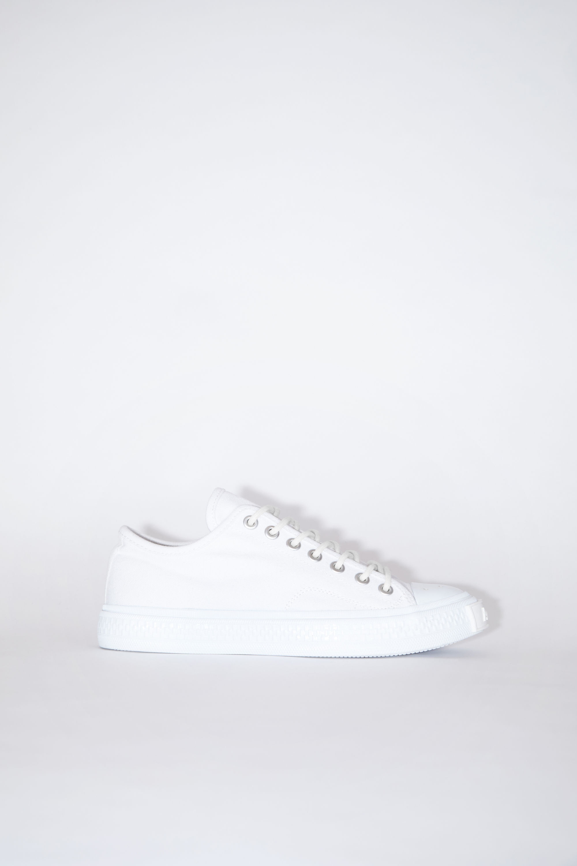 Low top sneakers - Optic White - 1