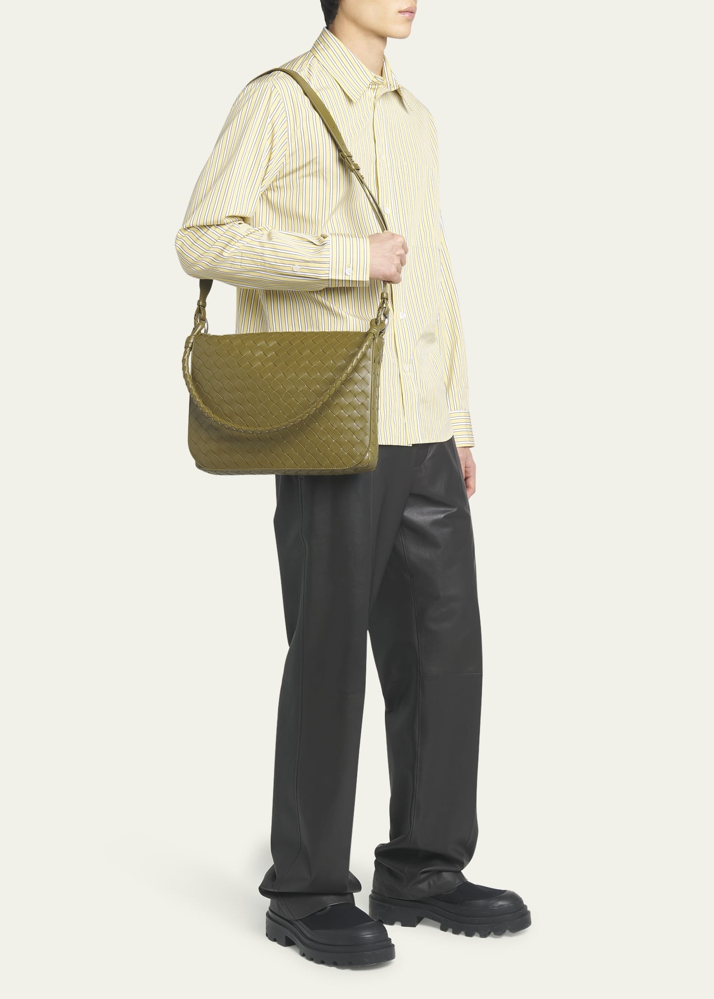 Men's Swing Small Intrecciato Leather Crossbody Bag - 5