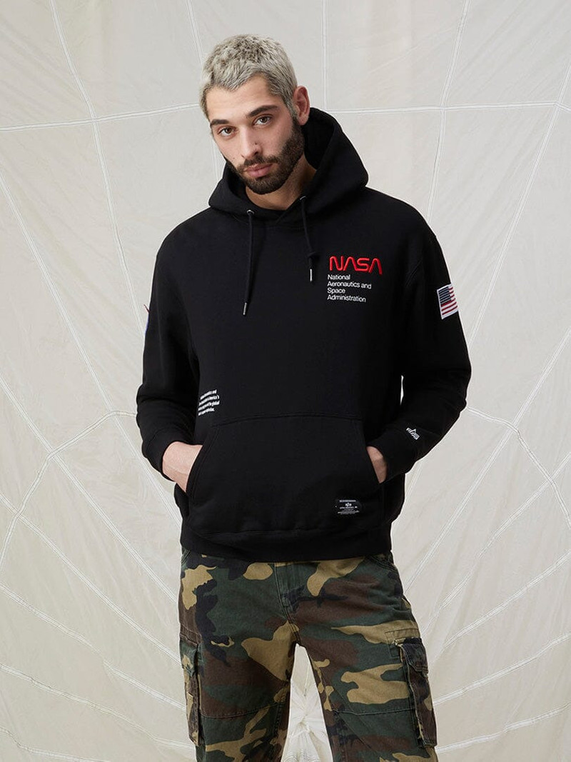 ALPHA INDUSTRIES NASA WORM LOGO HOODIE outlook