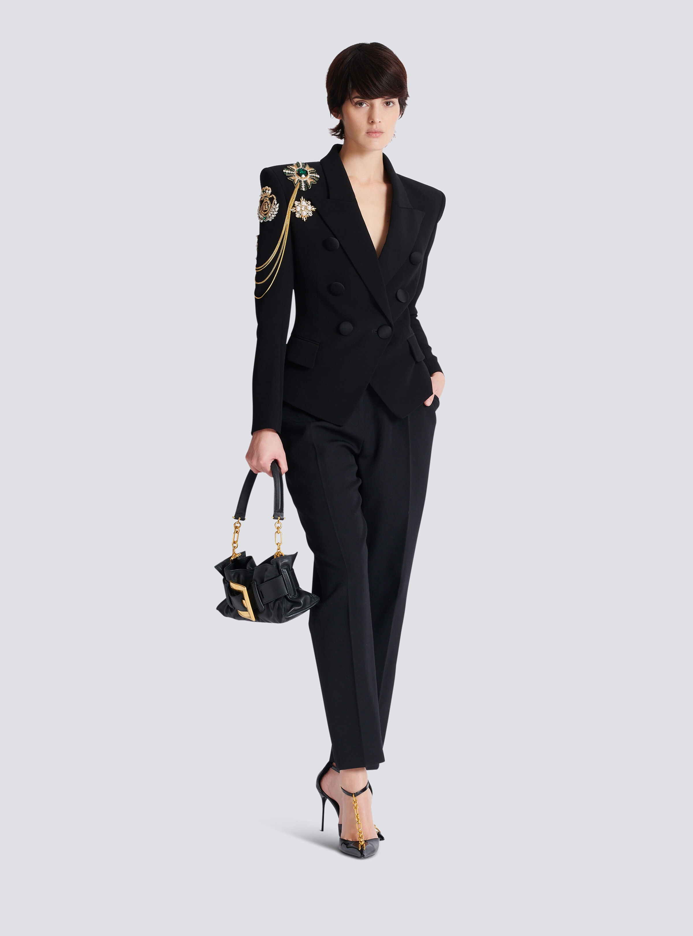 Crepe 6-button jacket with embroidered patches - 2