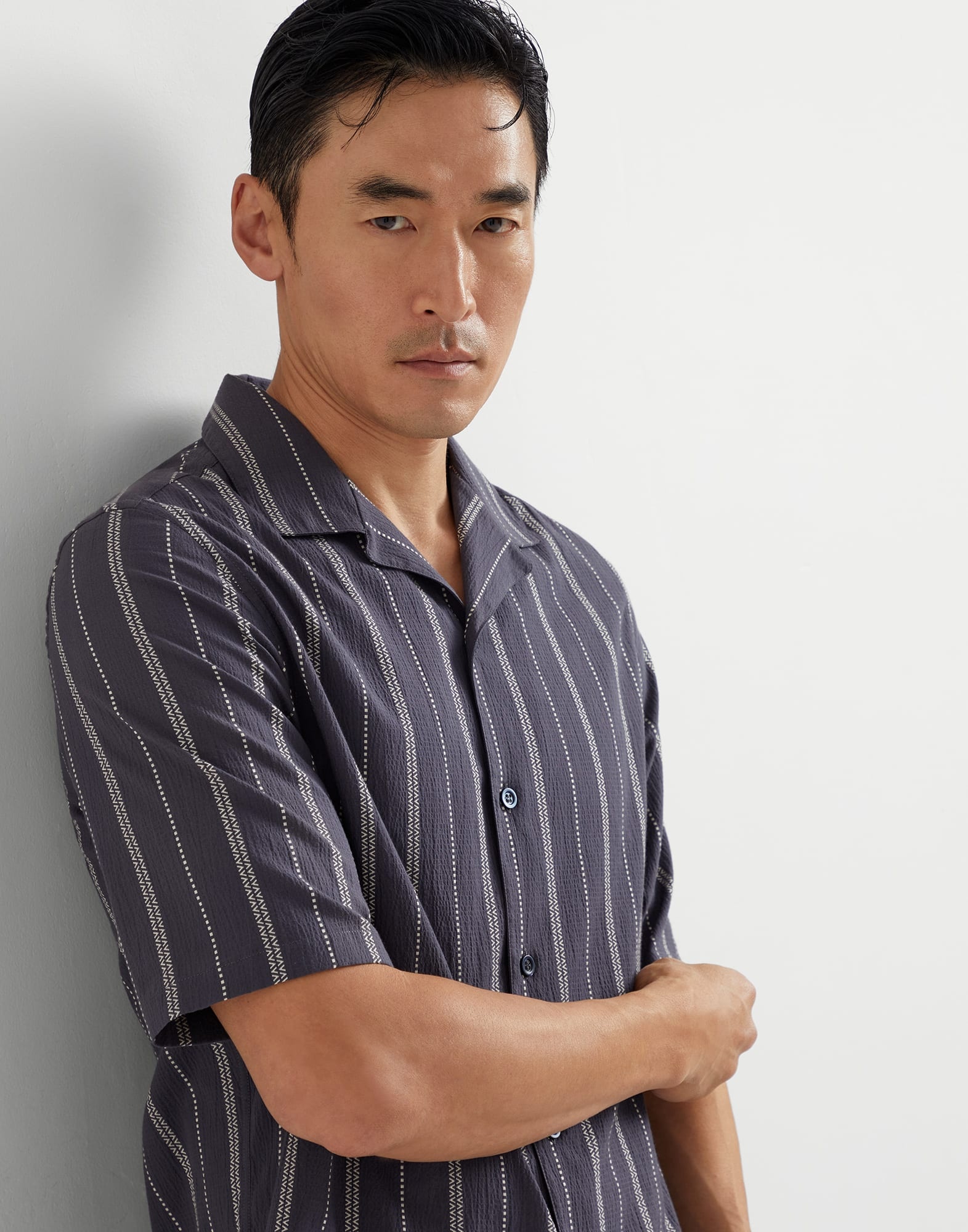 Textured stripe seersucker easy fit short sleeve shirt with camp collar - 3